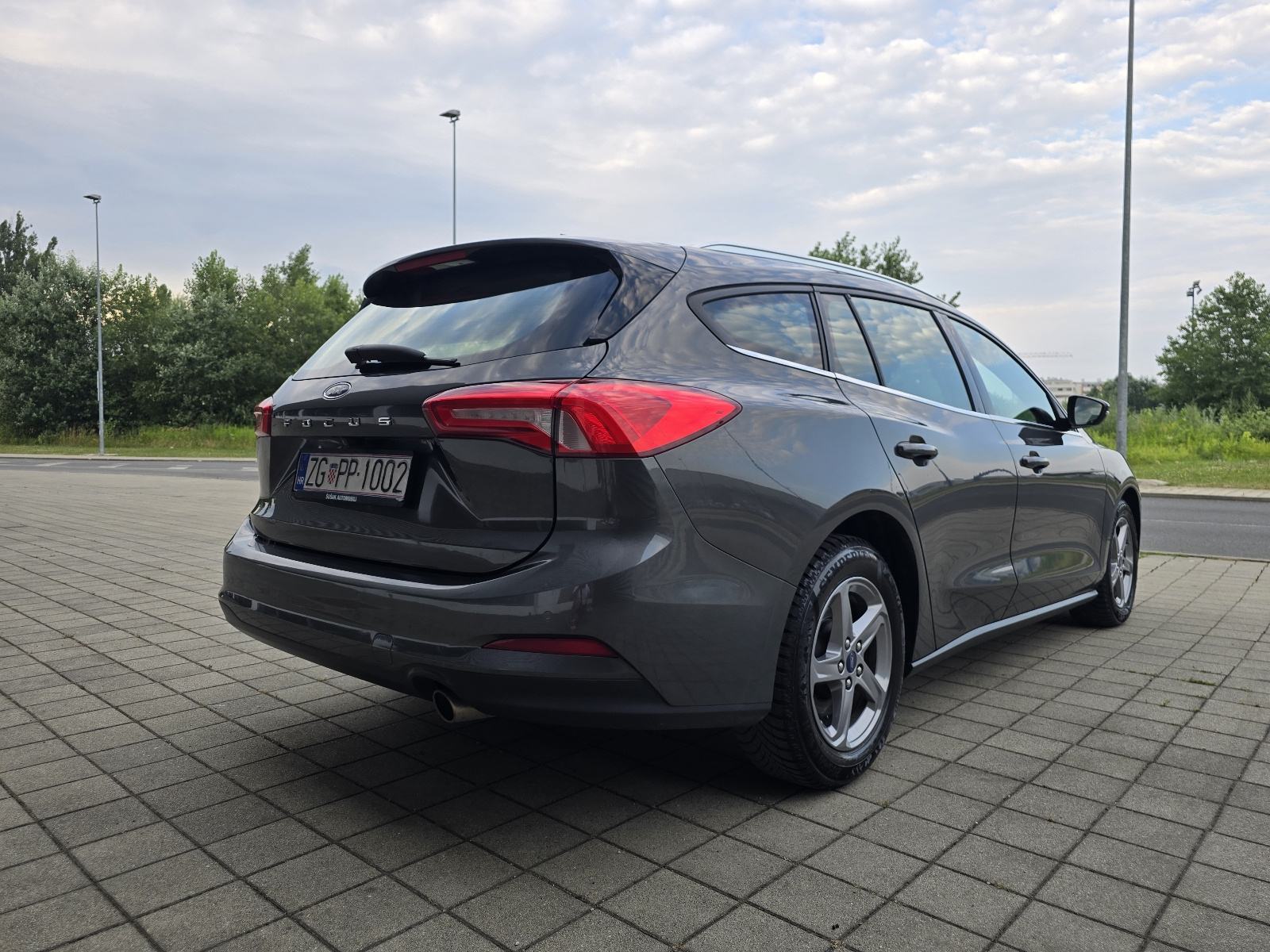 Ford Focus Karavan 1,5 Tdci / Kamera / Led / Navigacija /, fotografija 5