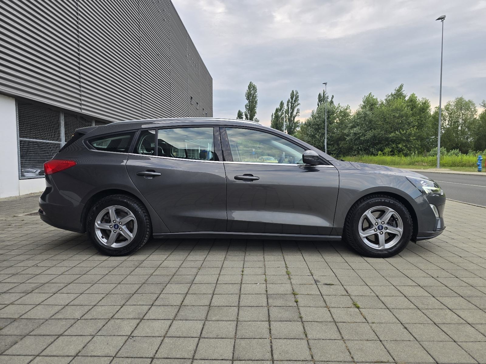Ford Focus Karavan 1,5 Tdci / Kamera / Led / Navigacija /, fotografija 6