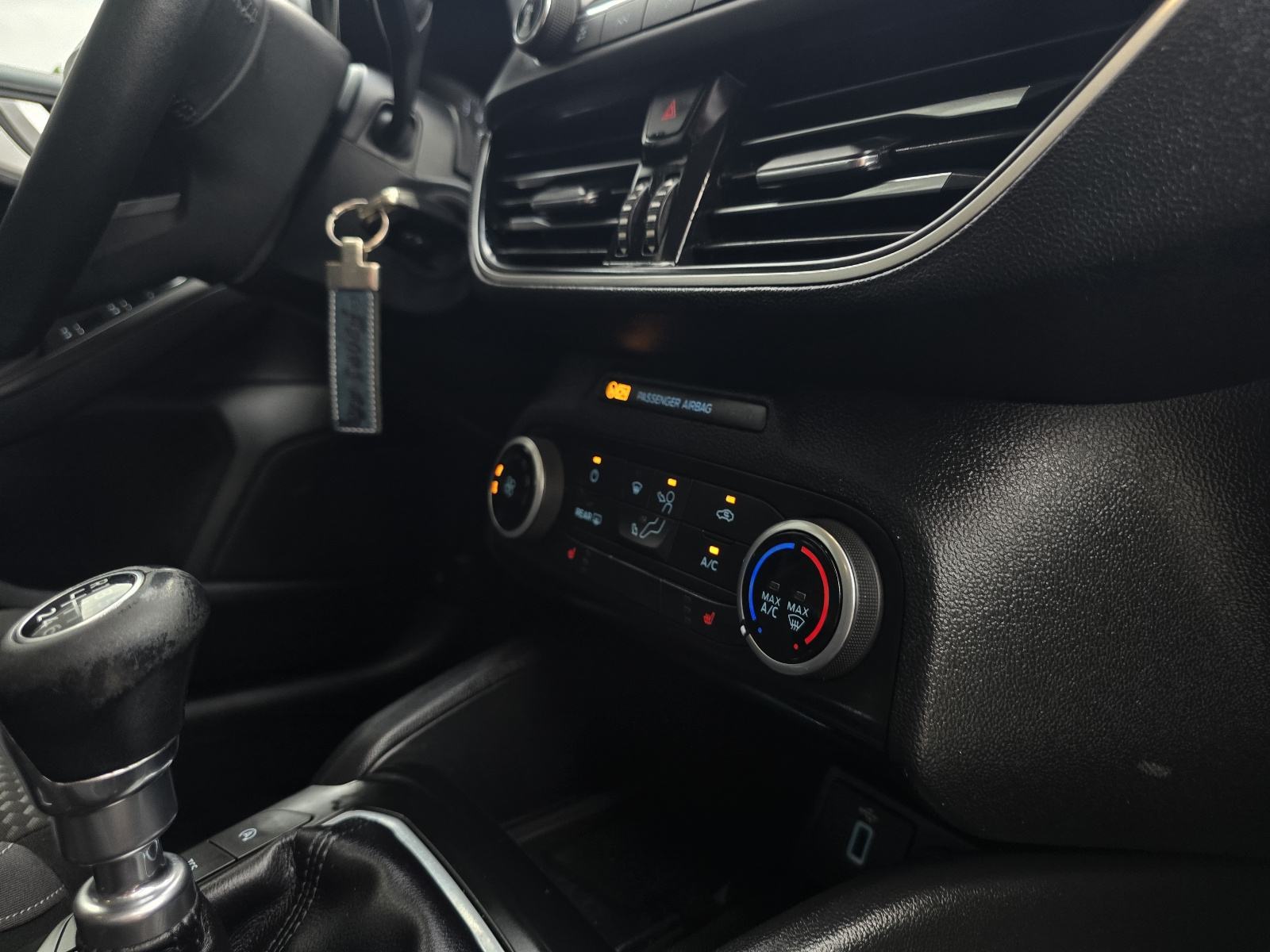 Ford Focus Karavan 1,5 Tdci / Kamera / Led / Navigacija /, fotografija 17