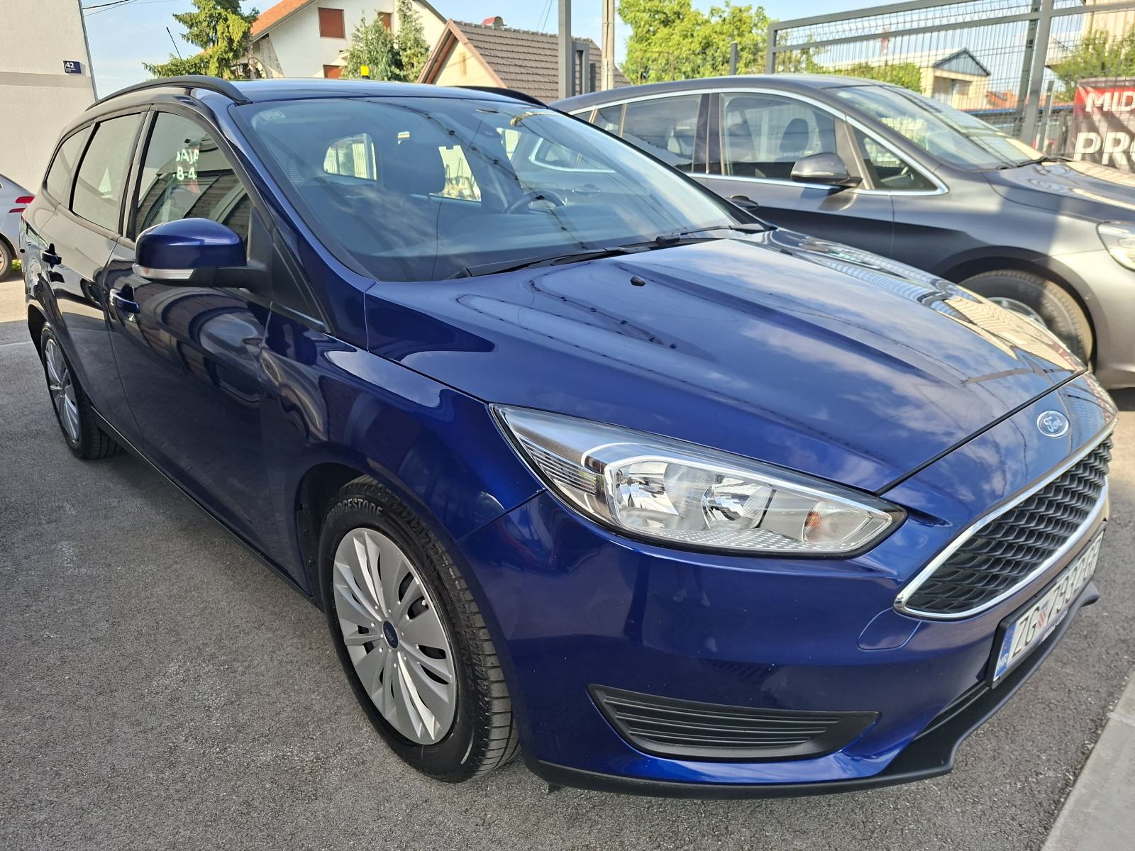Ford Focus Karavan 1,5 TDCi-REG 1GOD-VEL.SERVIS-ODLIČAN, fotografija 19