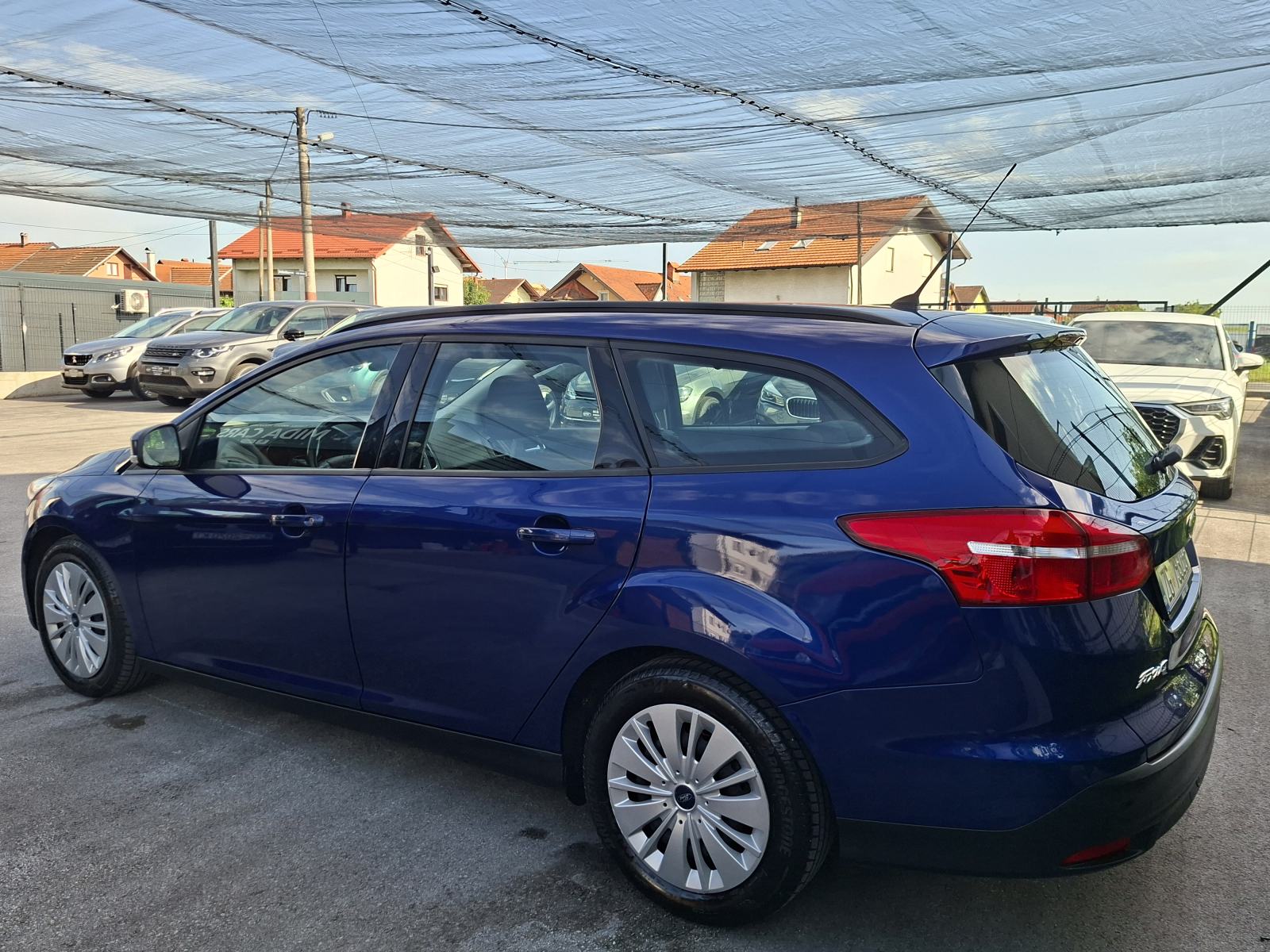 Ford Focus Karavan 1,5 TDCi-REG 1GOD-VEL.SERVIS-ODLIČAN, fotografija 8
