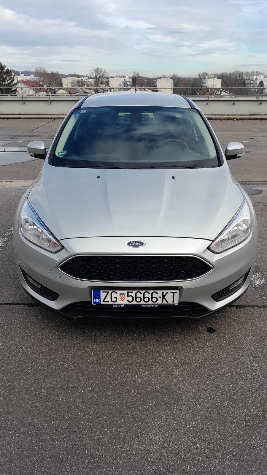 Ford Focus Karavan 1,5 TDCi TOP STANJE! VELIKA NAVIG., fotografija 1
