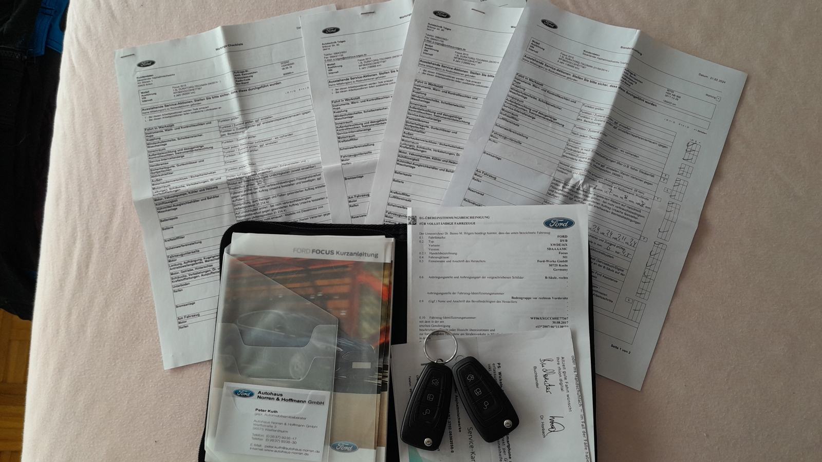 Ford Focus Karavan 1,5 TDCi TOP STANJE! VELIKA NAVIG., fotografija 19