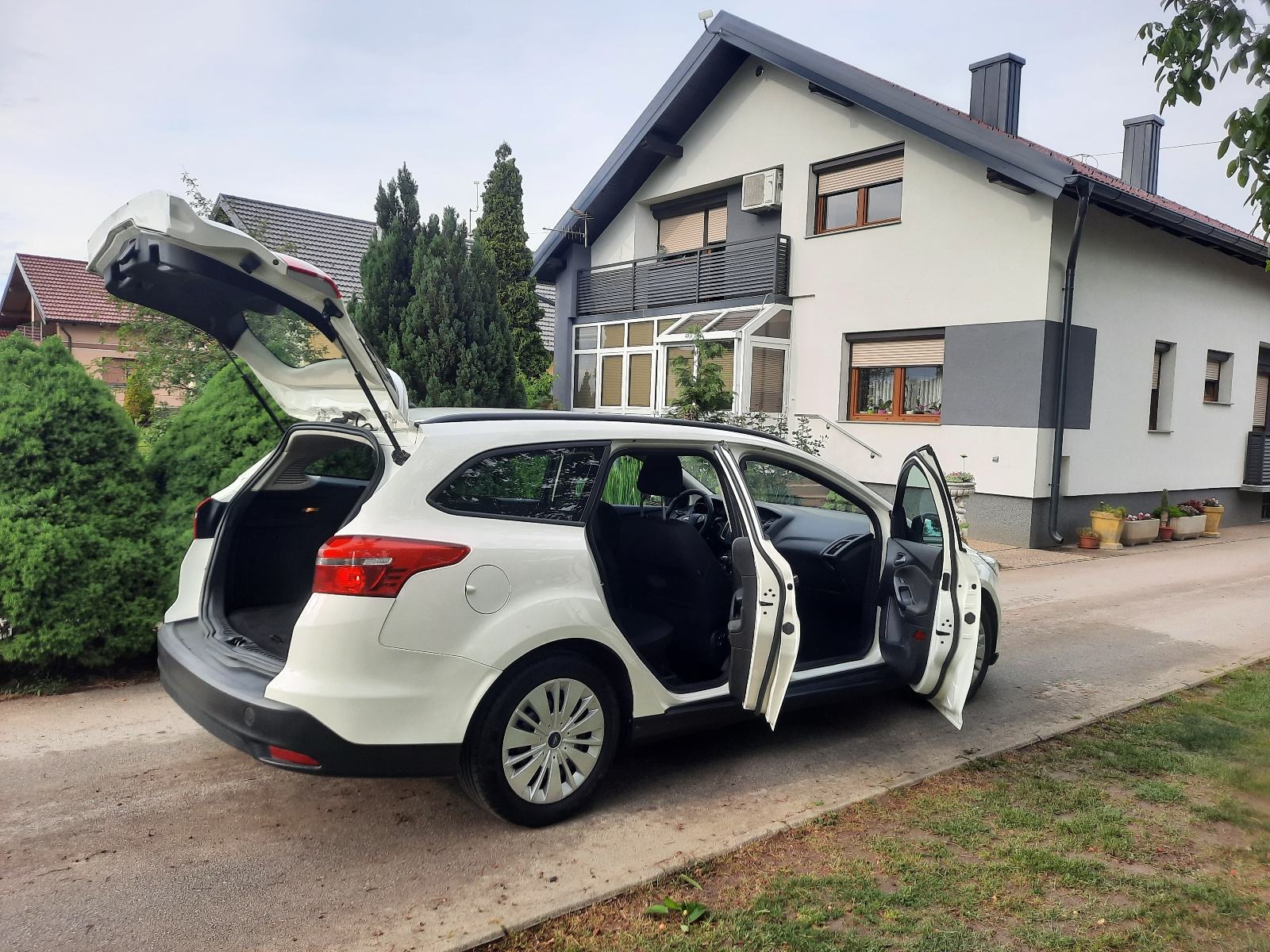 Ford Focus Karavan 1,5 TDCi, fotografija 6