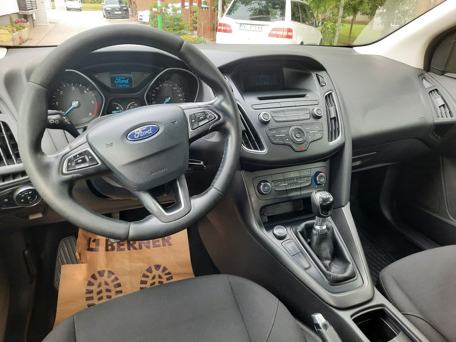 Ford Focus Karavan 1,5 TDCi, fotografija 11