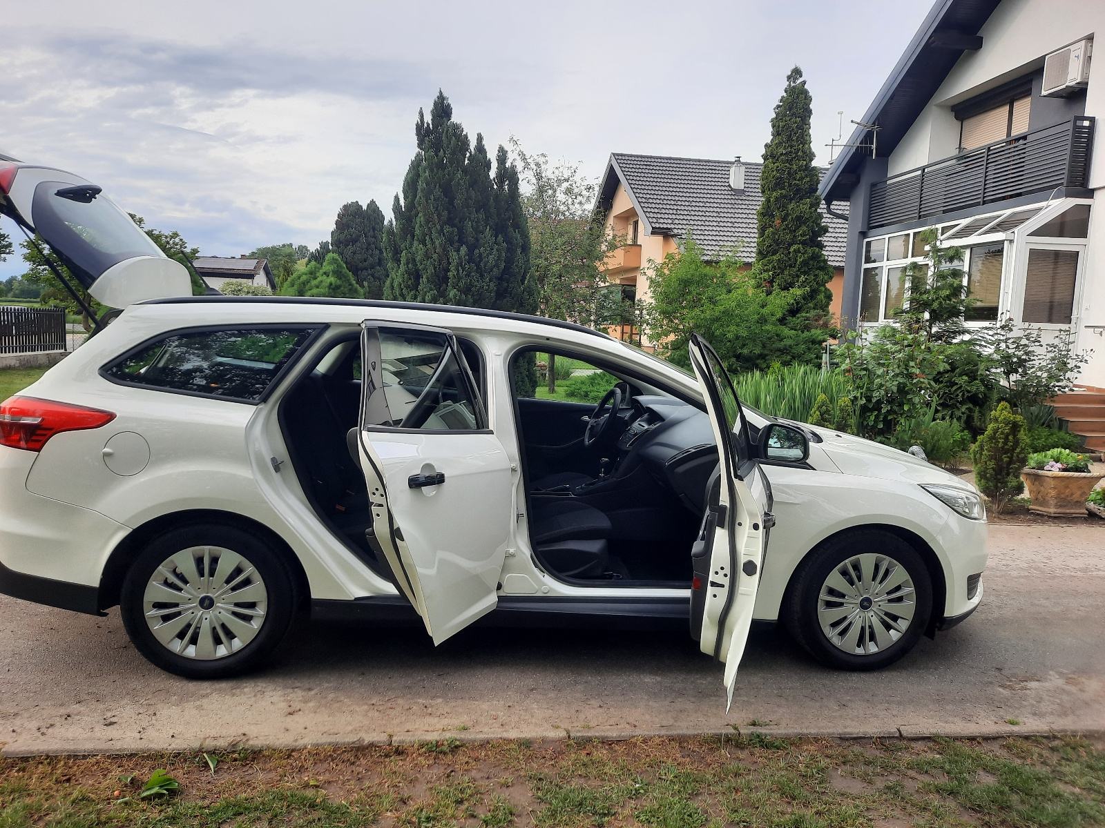 Ford Focus Karavan 1,5 TDCi, fotografija 16