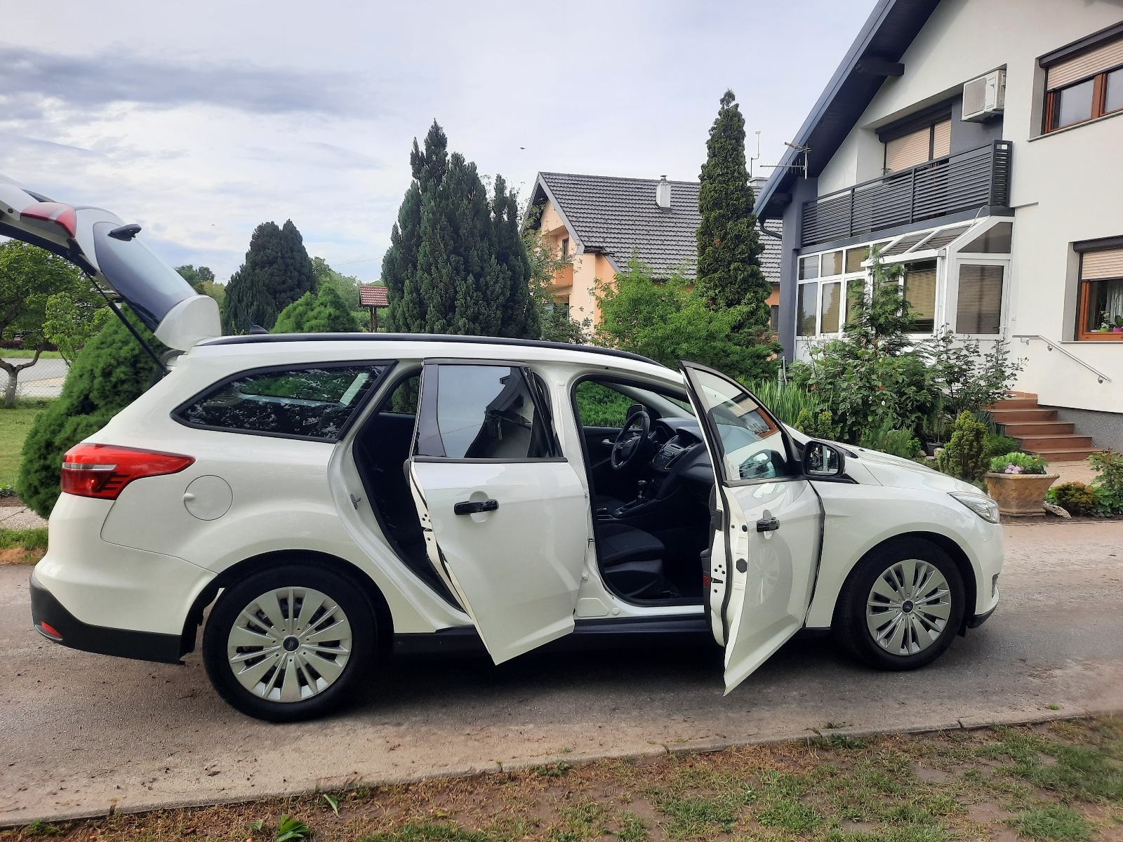 Ford Focus Karavan 1,5 TDCi, fotografija 17