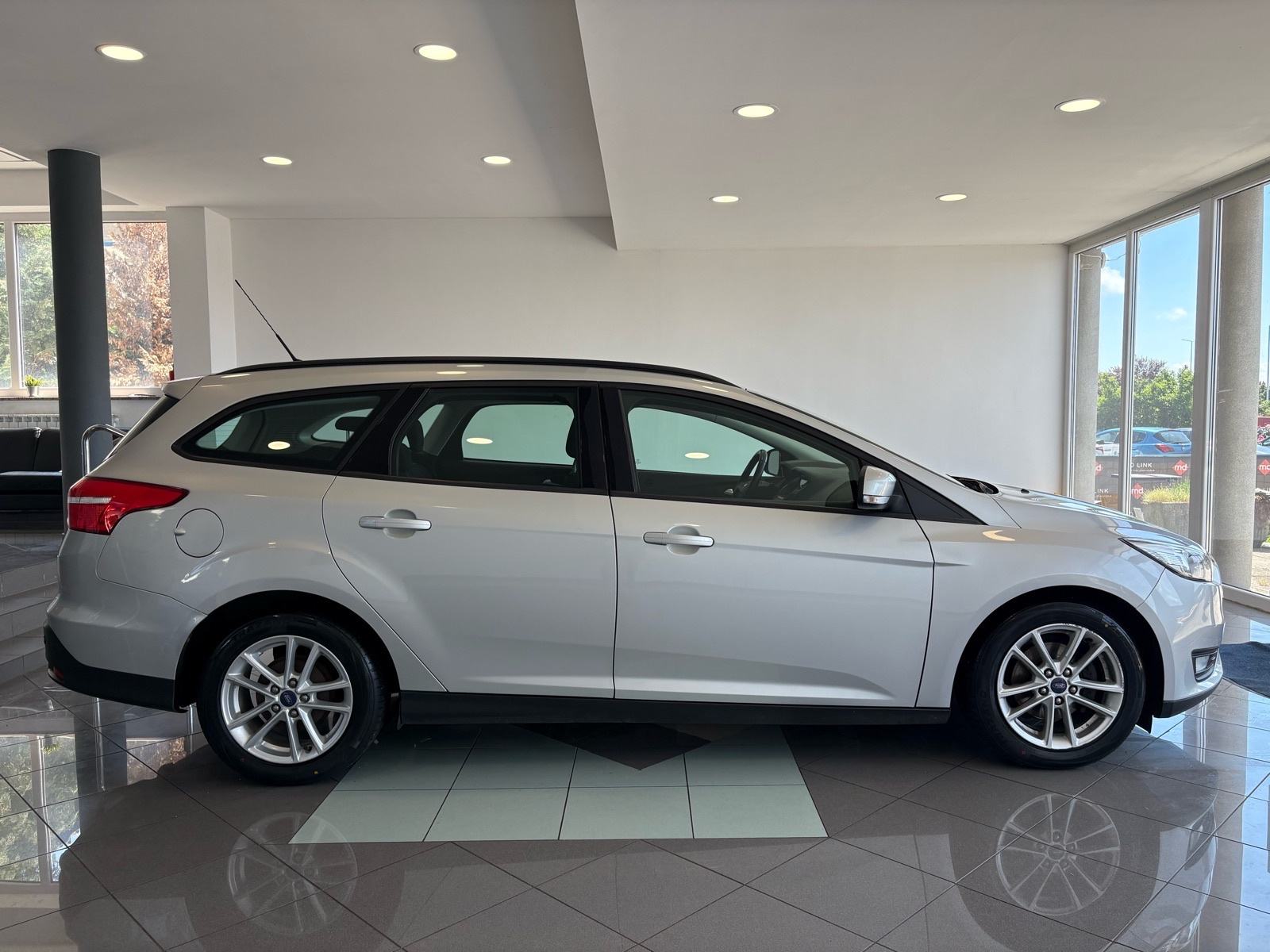 Ford Focus Karavan 1,5 TDCi, fotografija 7