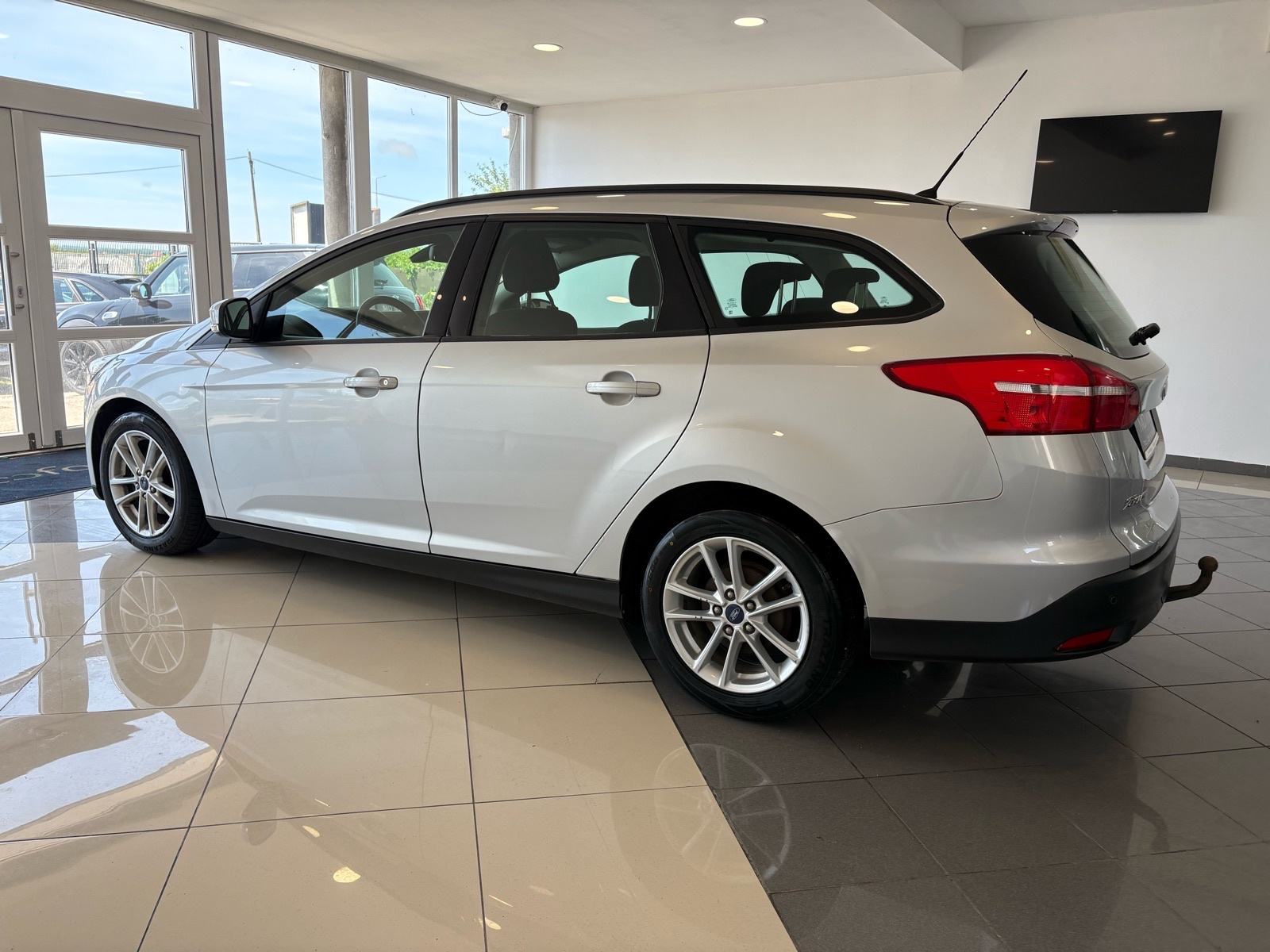 Ford Focus Karavan 1,5 TDCi, fotografija 4