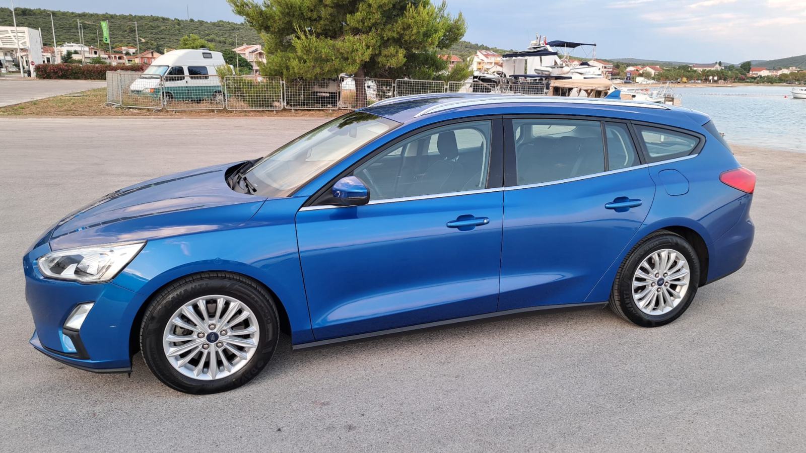 Ford Focus Karavan 1,5 TDCi 2019god *Automatik*, *SERVIS*, fotografija 3