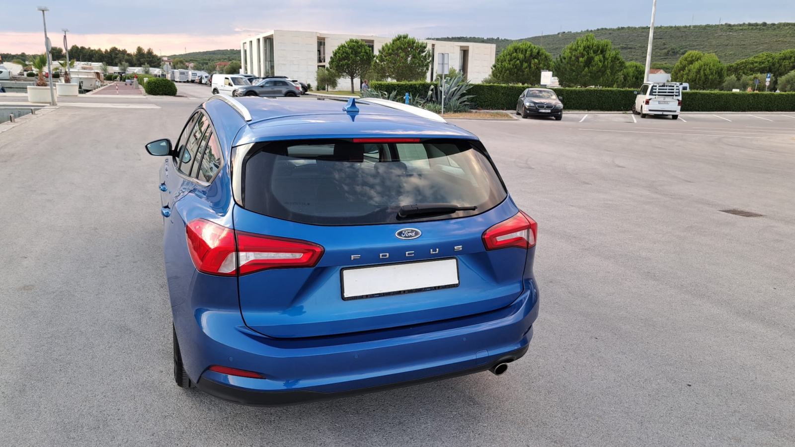 Ford Focus Karavan 1,5 TDCi 2019god *Automatik*, *SERVIS*, fotografija 8
