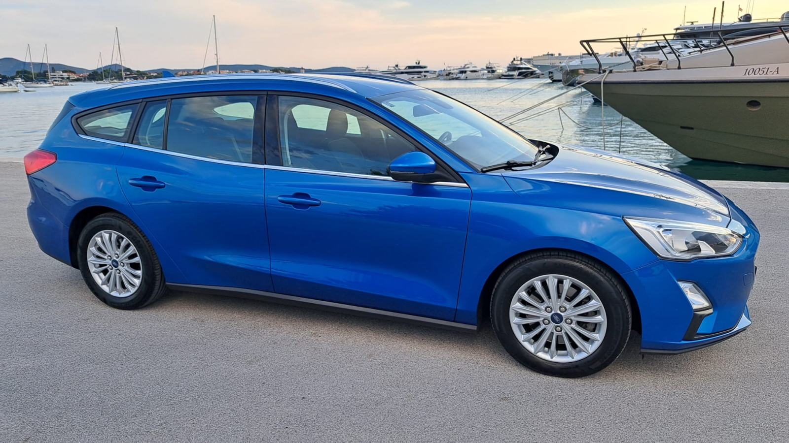 Ford Focus Karavan 1,5 TDCi 2019god *Automatik*, *SERVIS*, fotografija 11