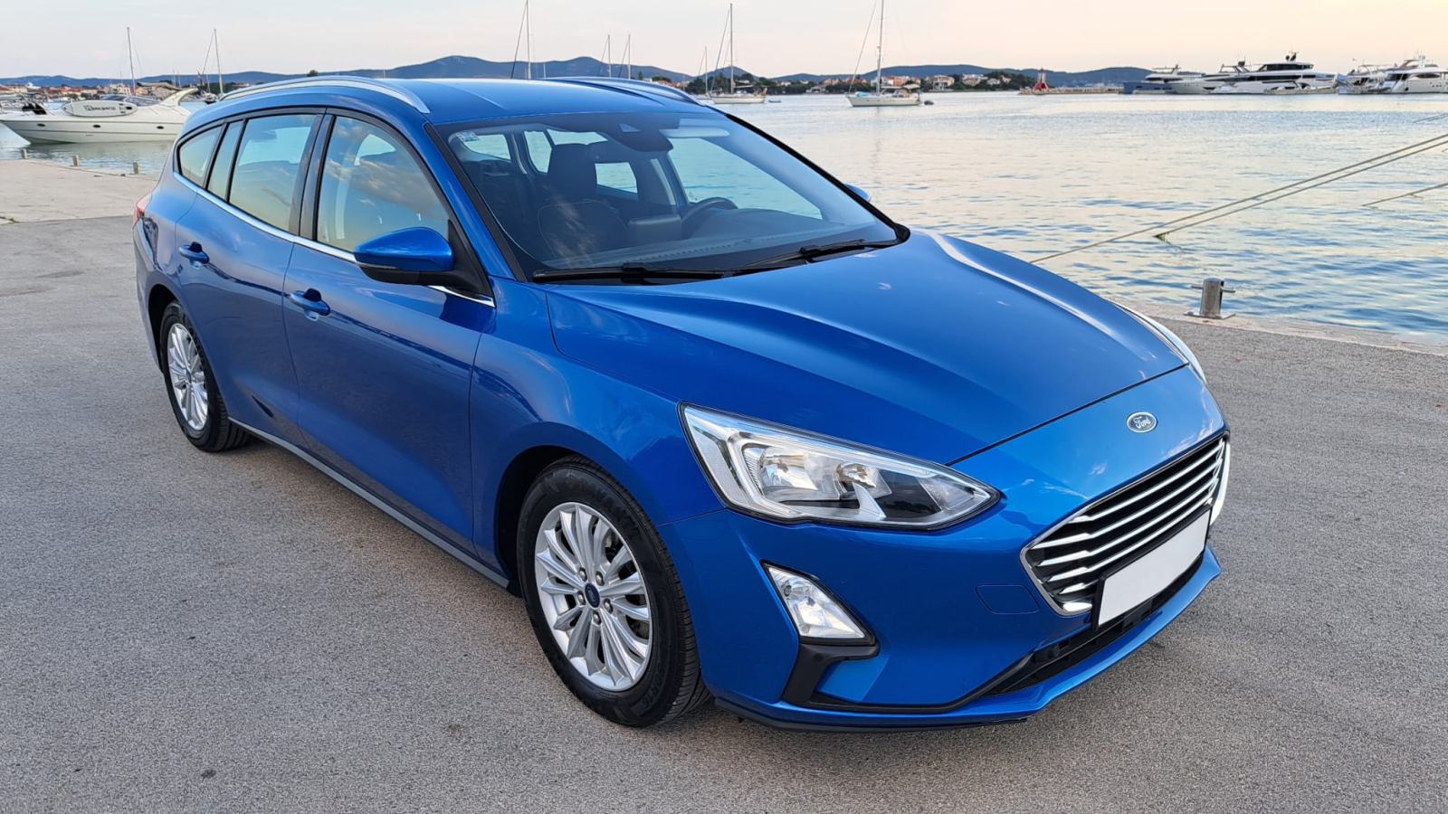 Ford Focus Karavan 1,5 TDCi 2019god *Automatik*, *SERVIS*, fotografija 13