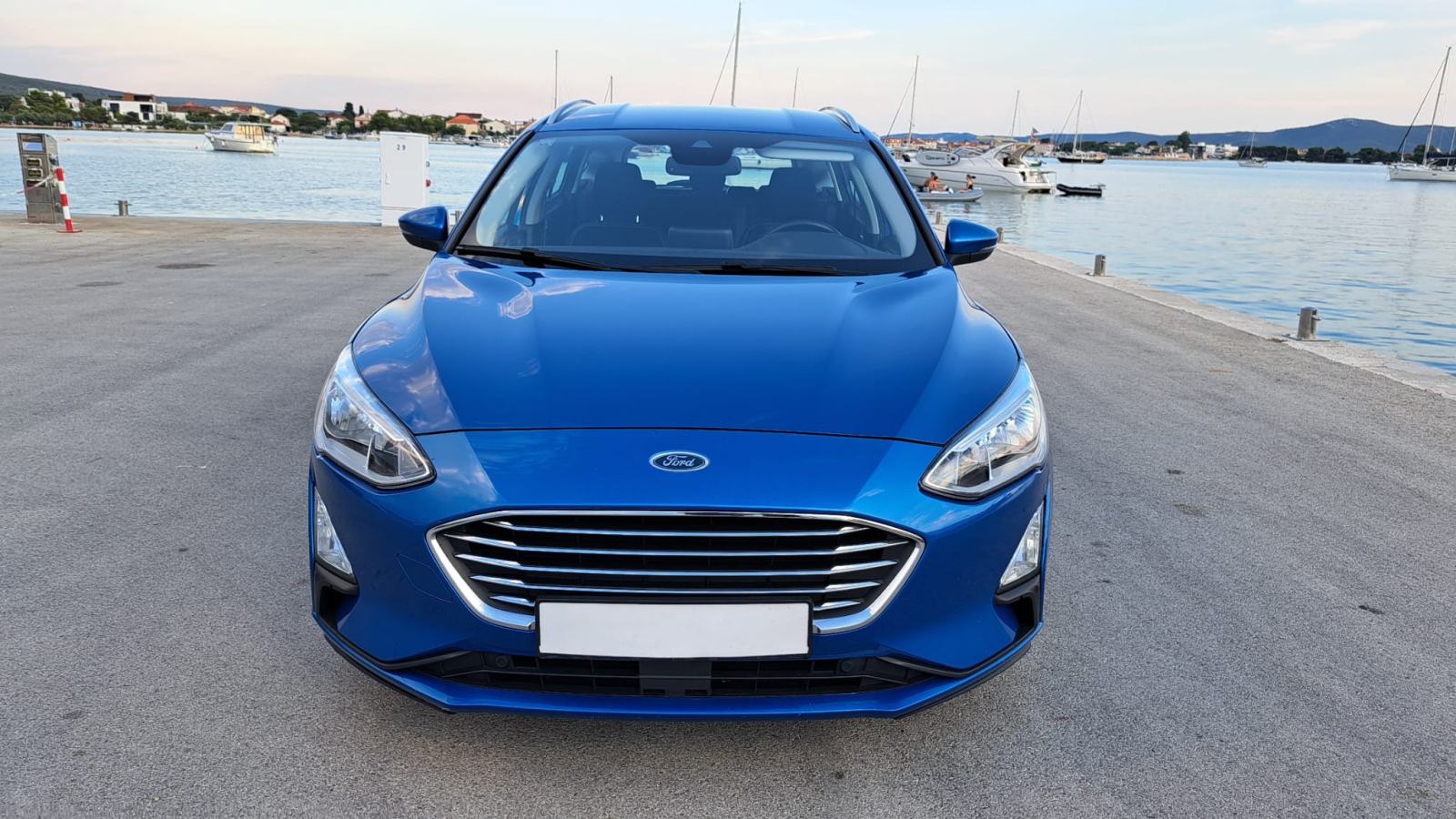 Ford Focus Karavan 1,5 TDCi 2019god *Automatik*, *SERVIS*, fotografija 14