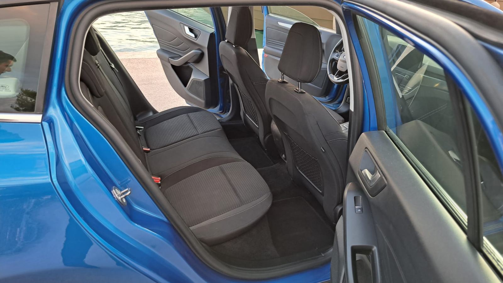 Ford Focus Karavan 1,5 TDCi 2019god *Automatik*, *SERVIS*, fotografija 19