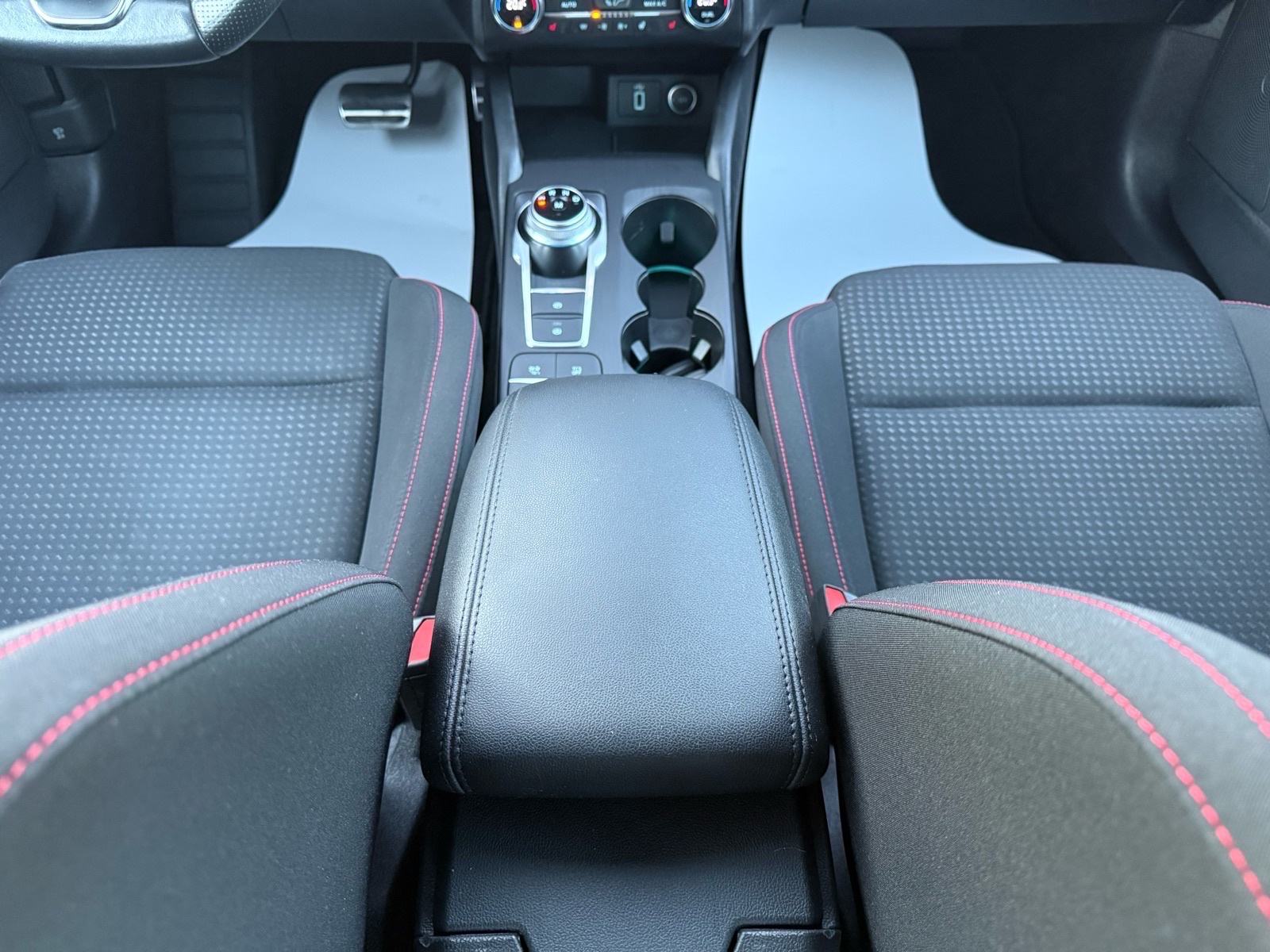 Ford Focus Karavan 1.5d Automatik - ST LINE - 2019.g. Ekstra stanje, fotografija 20