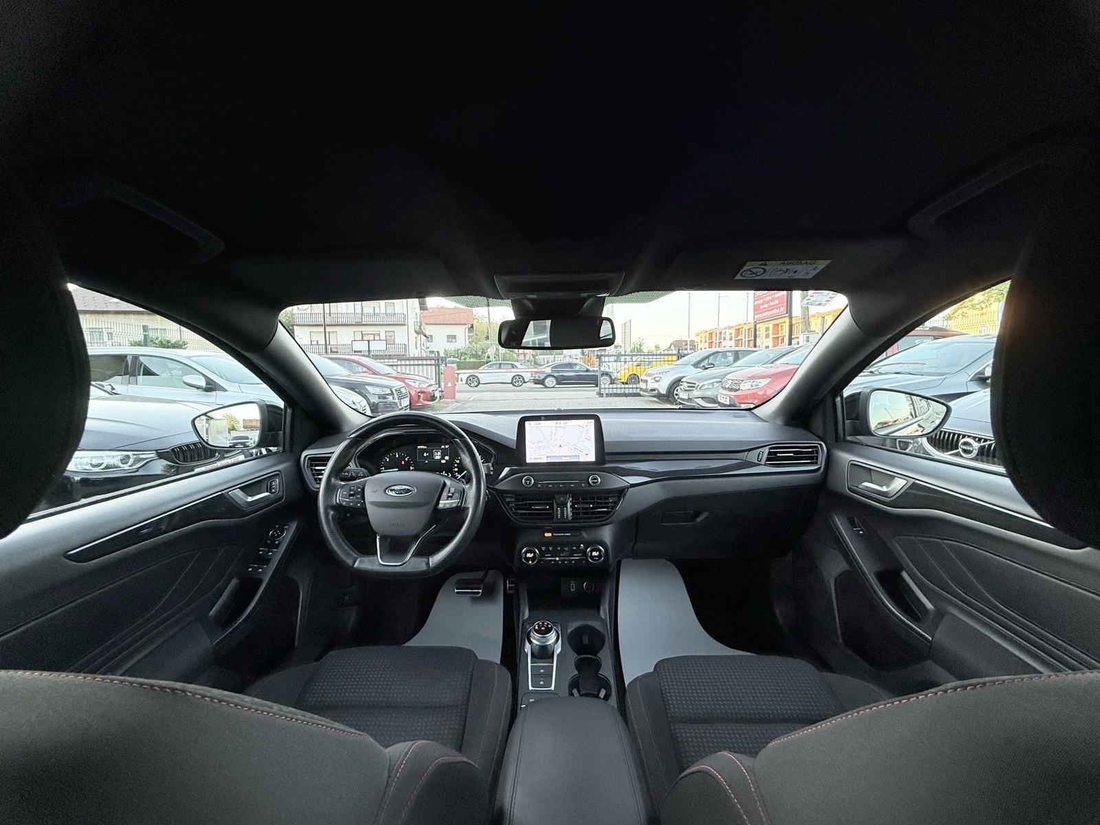 Ford Focus Karavan 1.5d Automatik - ST LINE - 2019.g. Ekstra stanje, fotografija 11