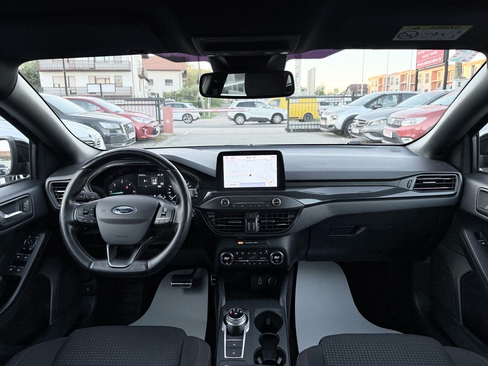 Ford Focus Karavan 1.5d Automatik - ST LINE - 2019.g. Ekstra stanje, fotografija 12