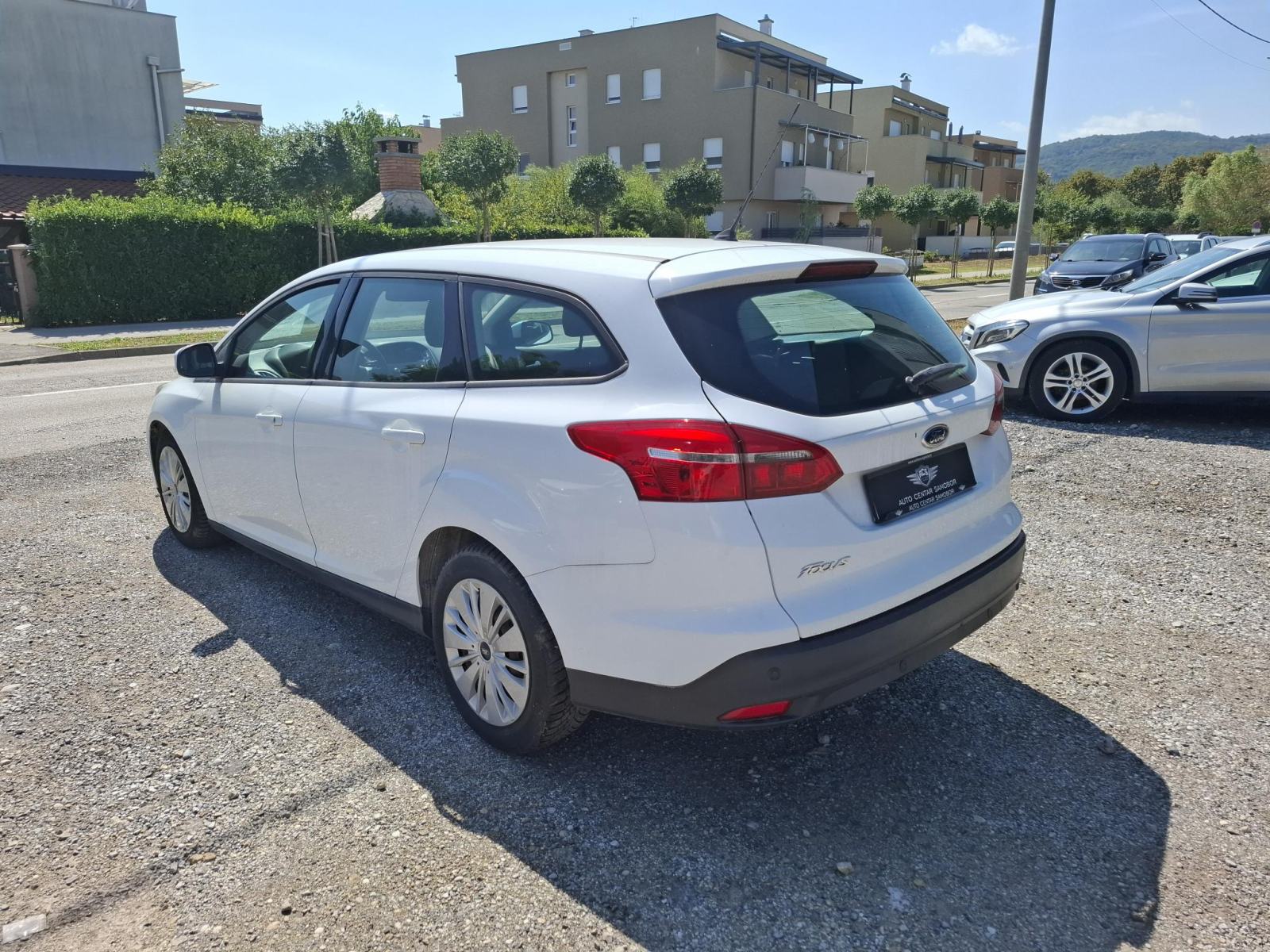 Ford Focus Karavan 1.5TDCi ++mj.rata 62€ / 1VL. /HR AUTO / u PDV-u++, fotografija 5