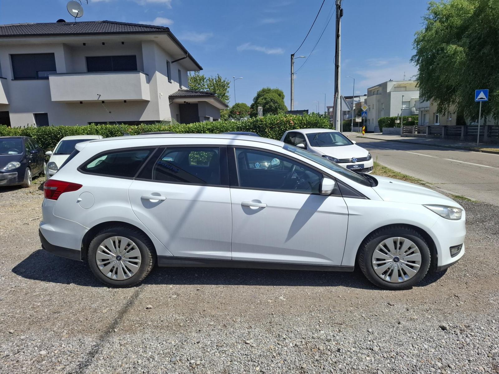 Ford Focus Karavan 1.5TDCi ++mj.rata 62€ / 1VL. /HR AUTO / u PDV-u++, fotografija 4