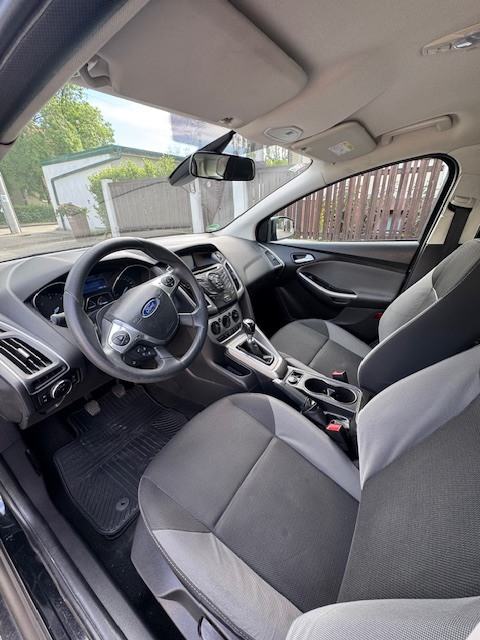 Ford Focus Karavan 1,6 odlično stanje. 129.000 km REG DO 7/2027, fotografija 5