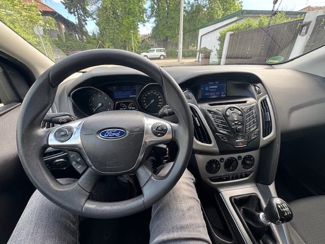Ford Focus Karavan 1,6 odlično stanje. 129.000 km REG DO 7/2027, fotografija 8