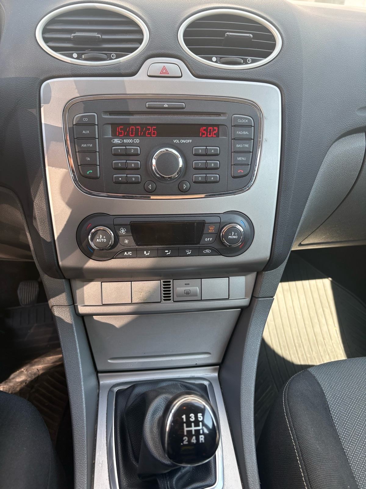 Ford Focus Karavan 1,6, fotografija 9