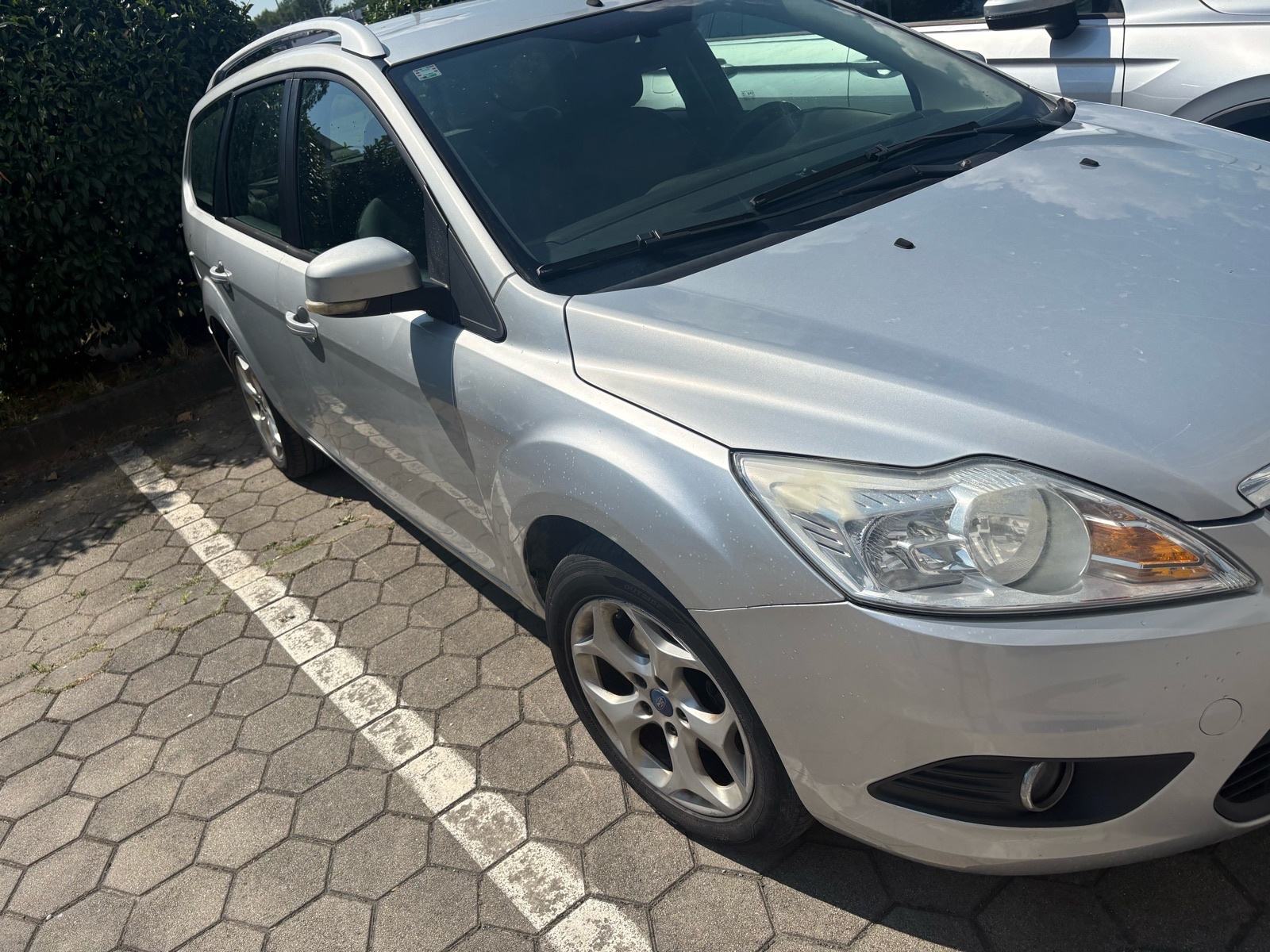 Ford Focus Karavan 1,6, fotografija 3