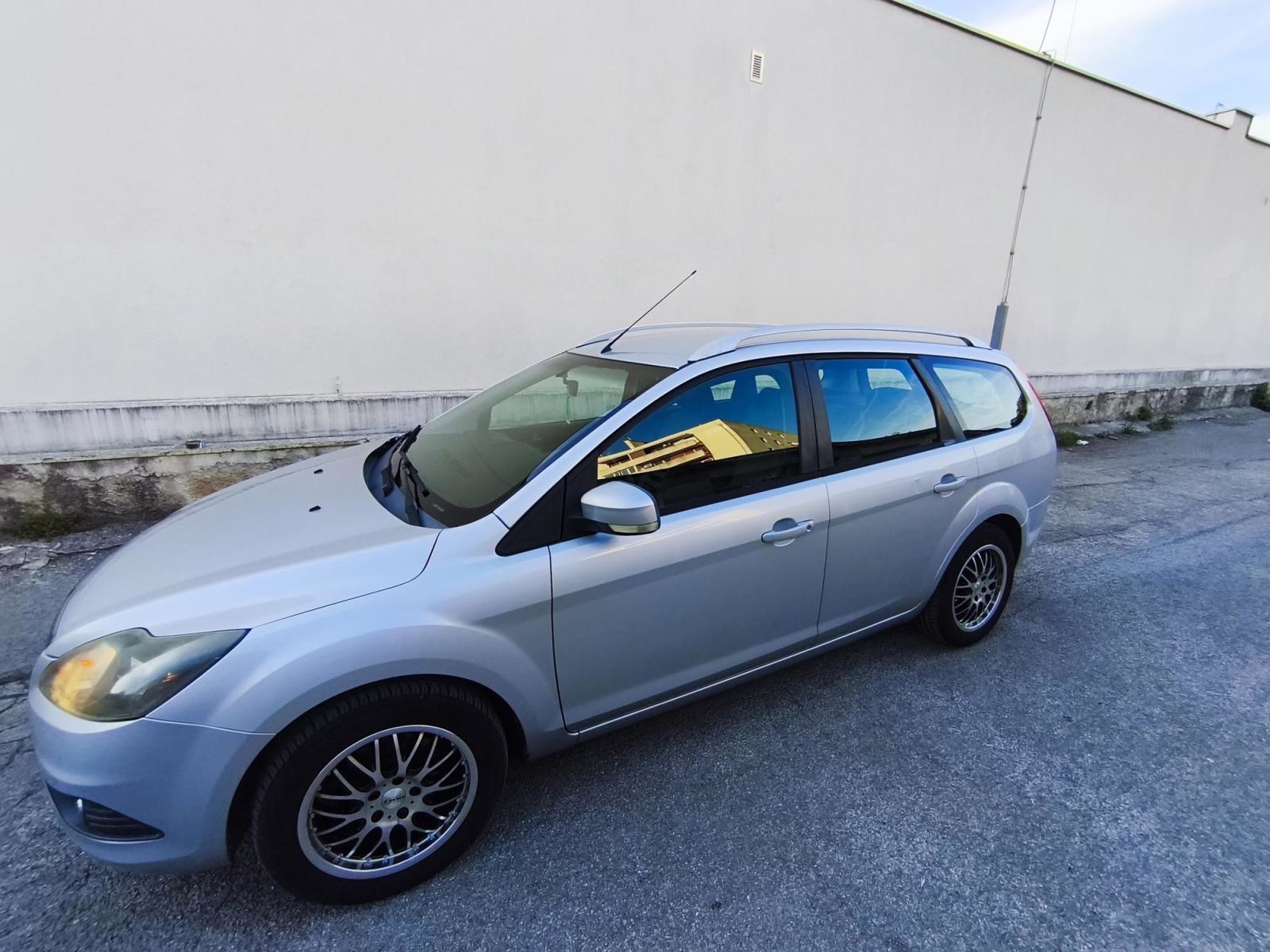 Ford Focus Karavan 1,6, fotografija 4