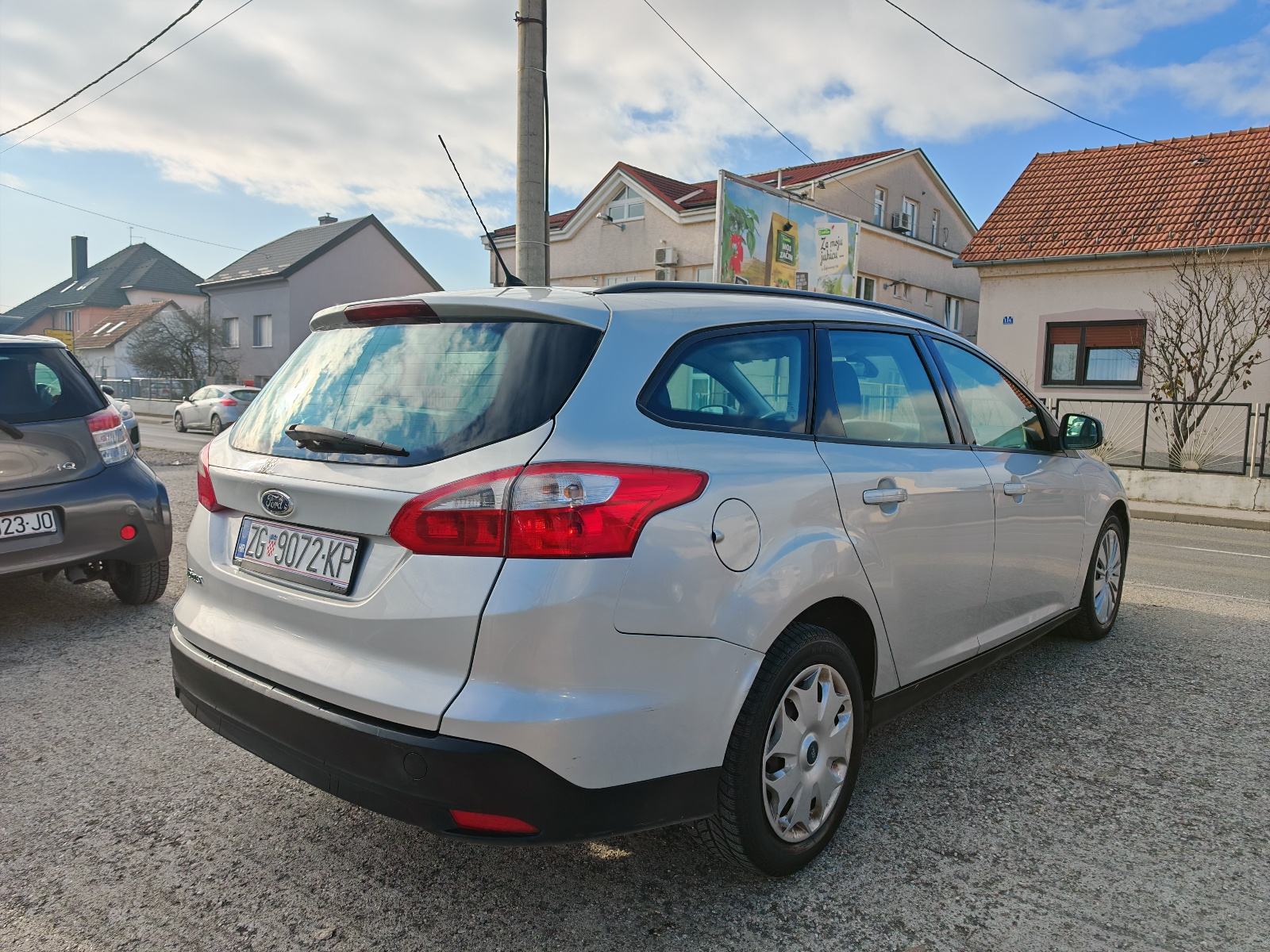 Ford Focus Karavan 1.6 TDCi 2014g, 325 tkm, fotografija 3