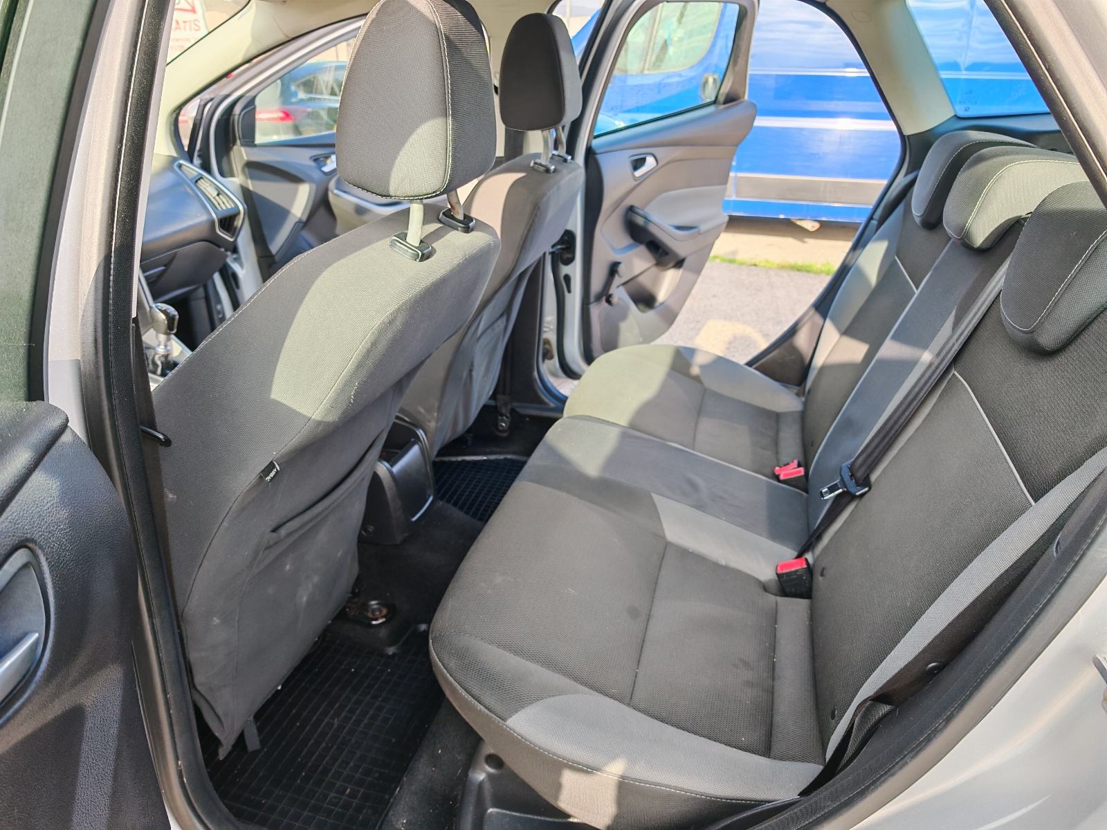 Ford Focus Karavan 1.6 TDCi 2014g, 325 tkm, fotografija 14