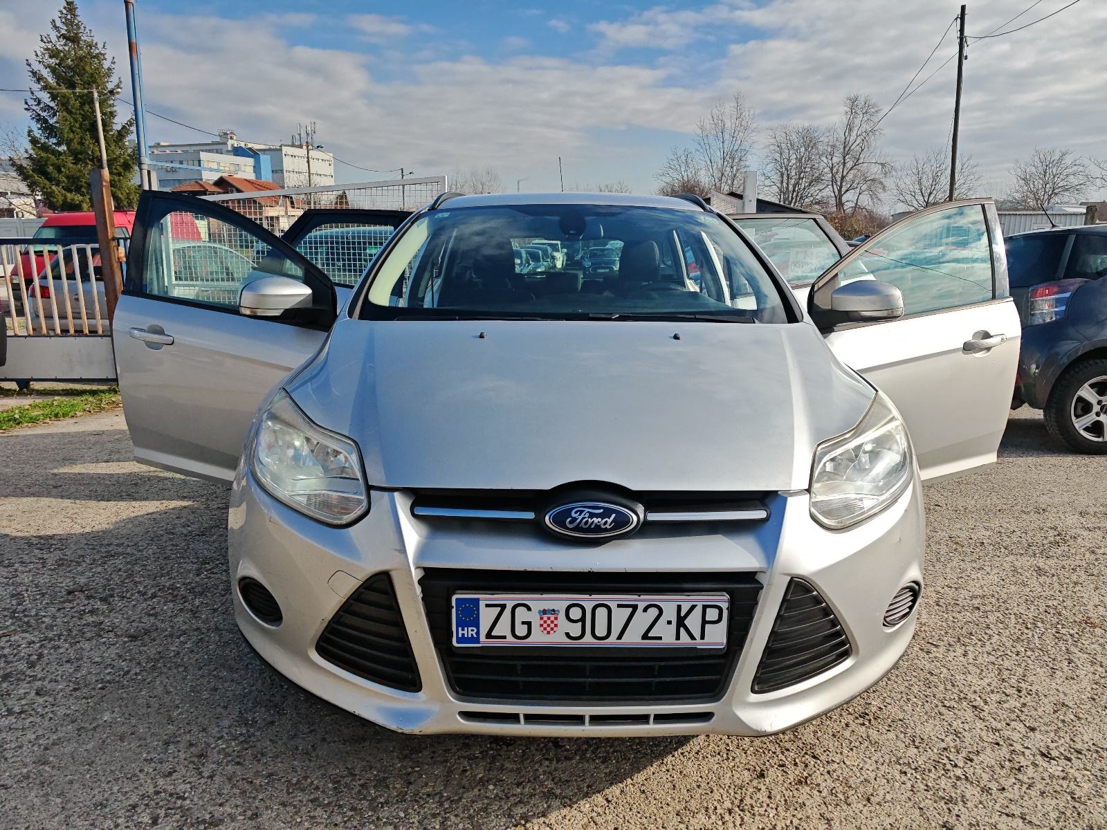 Ford Focus Karavan 1.6 TDCi 2014g, 325 tkm, fotografija 16