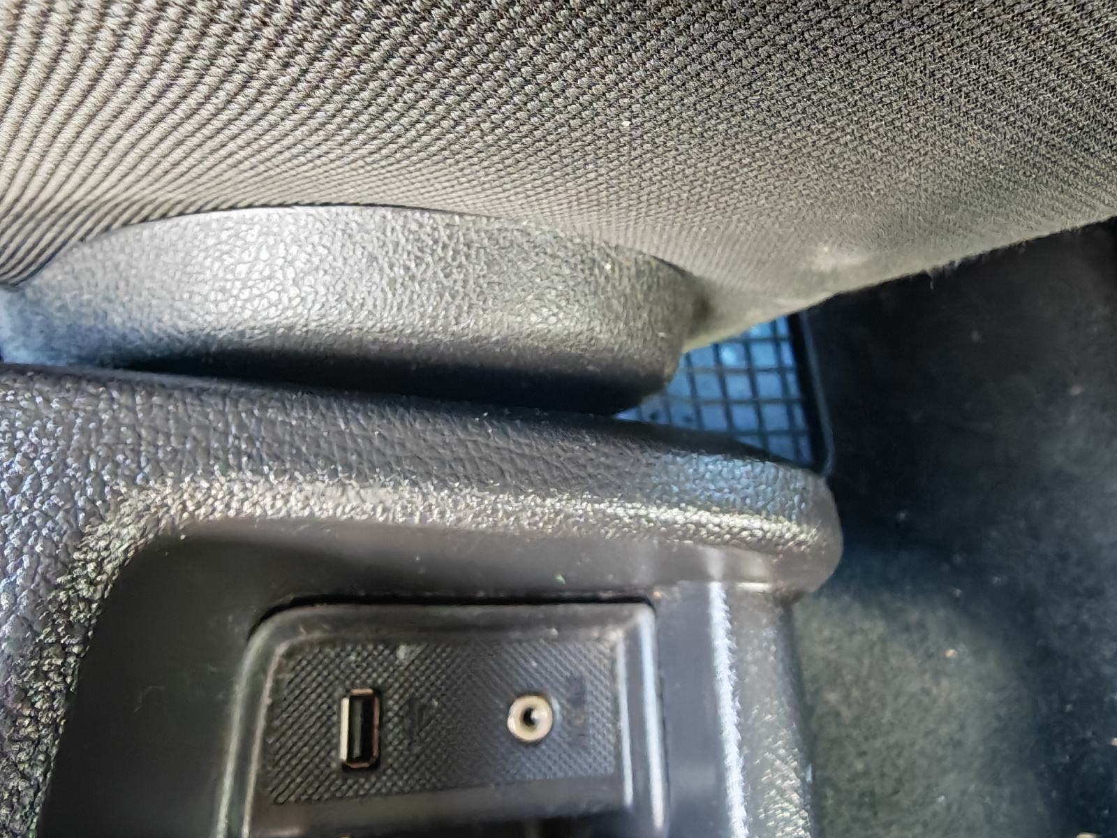 Ford Focus Karavan 1.6 TDCi 2014g, 325 tkm, fotografija 18