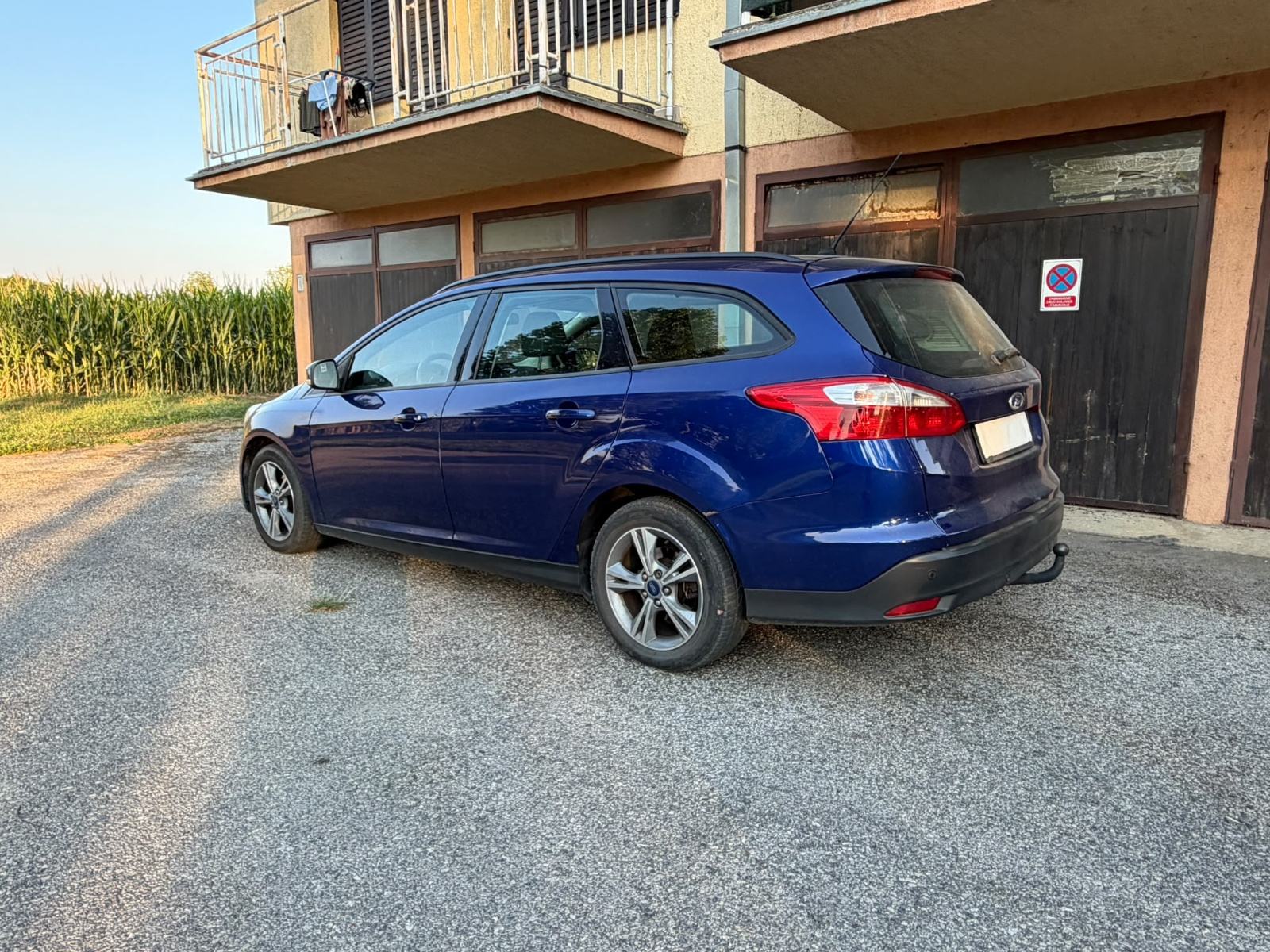 Ford Focus Karavan 1,6 tdci. 6 brzina 2014 god, fotografija 12