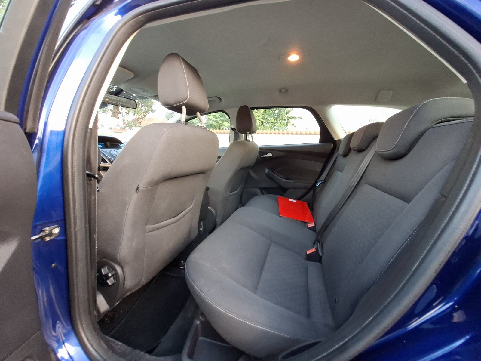 Ford Focus Karavan 1,6 tdci. 6 brzina 2014 god, fotografija 18