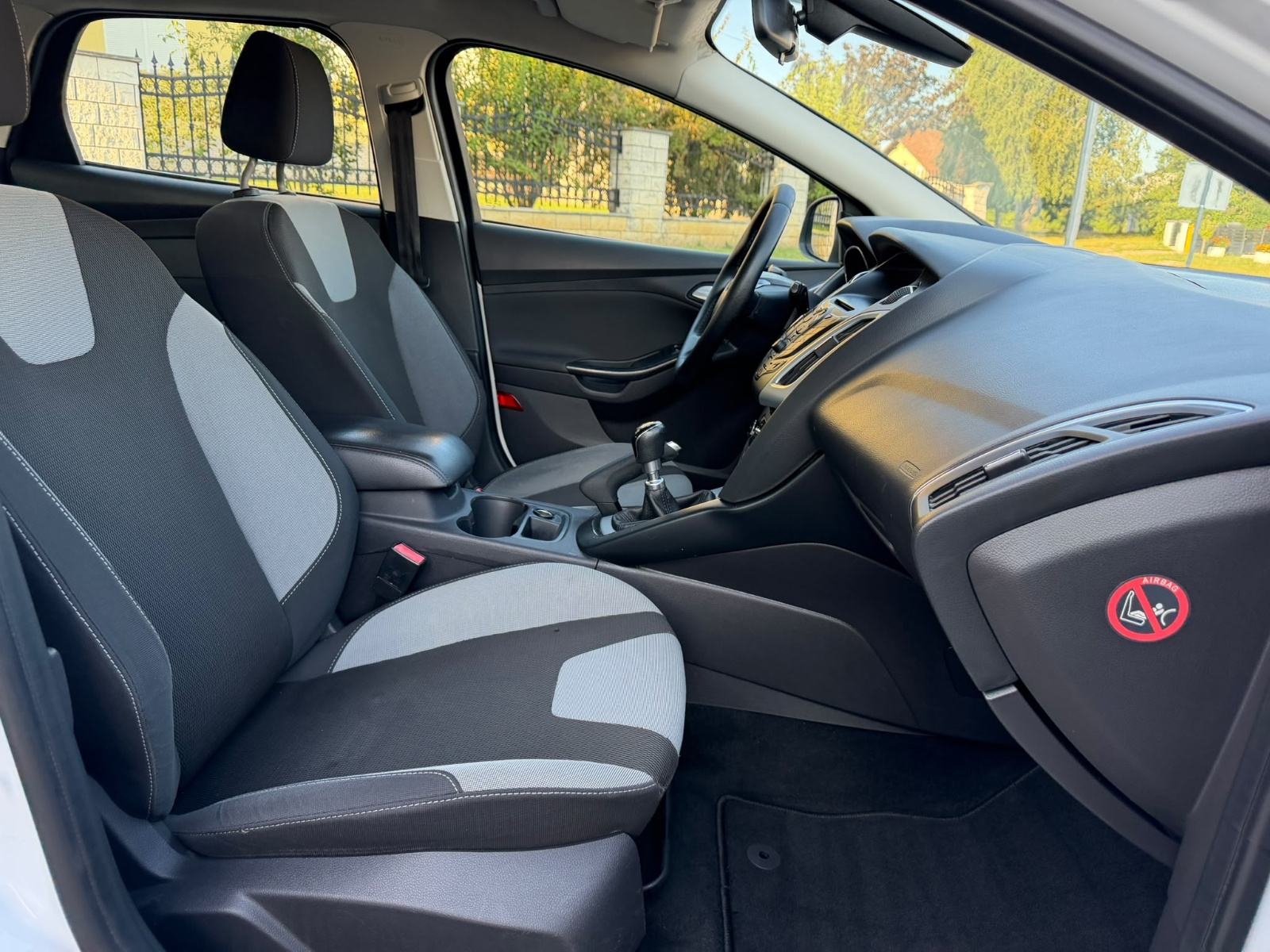Ford Focus Karavan 1.6 TDCI, HR auto, veliki servis, 2014.g, alu, fotografija 9