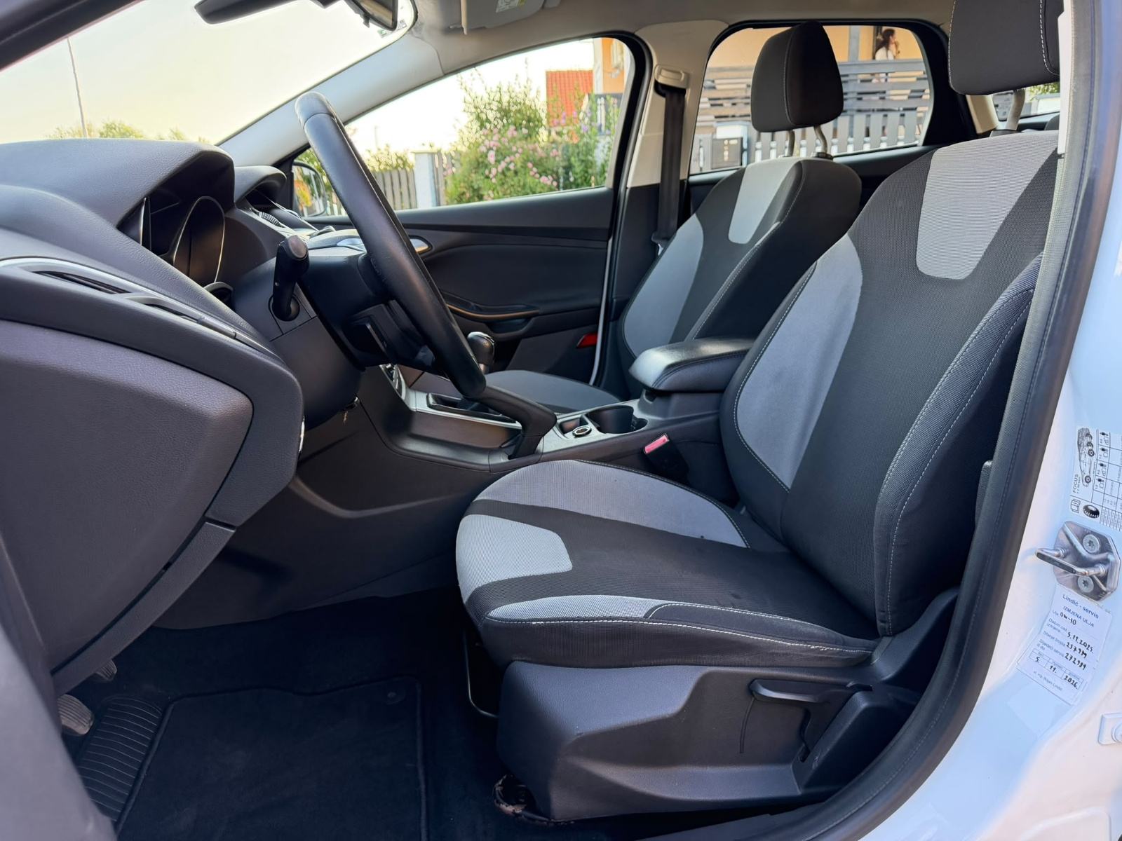 Ford Focus Karavan 1.6 TDCI, HR auto, veliki servis, 2014.g, alu, fotografija 14
