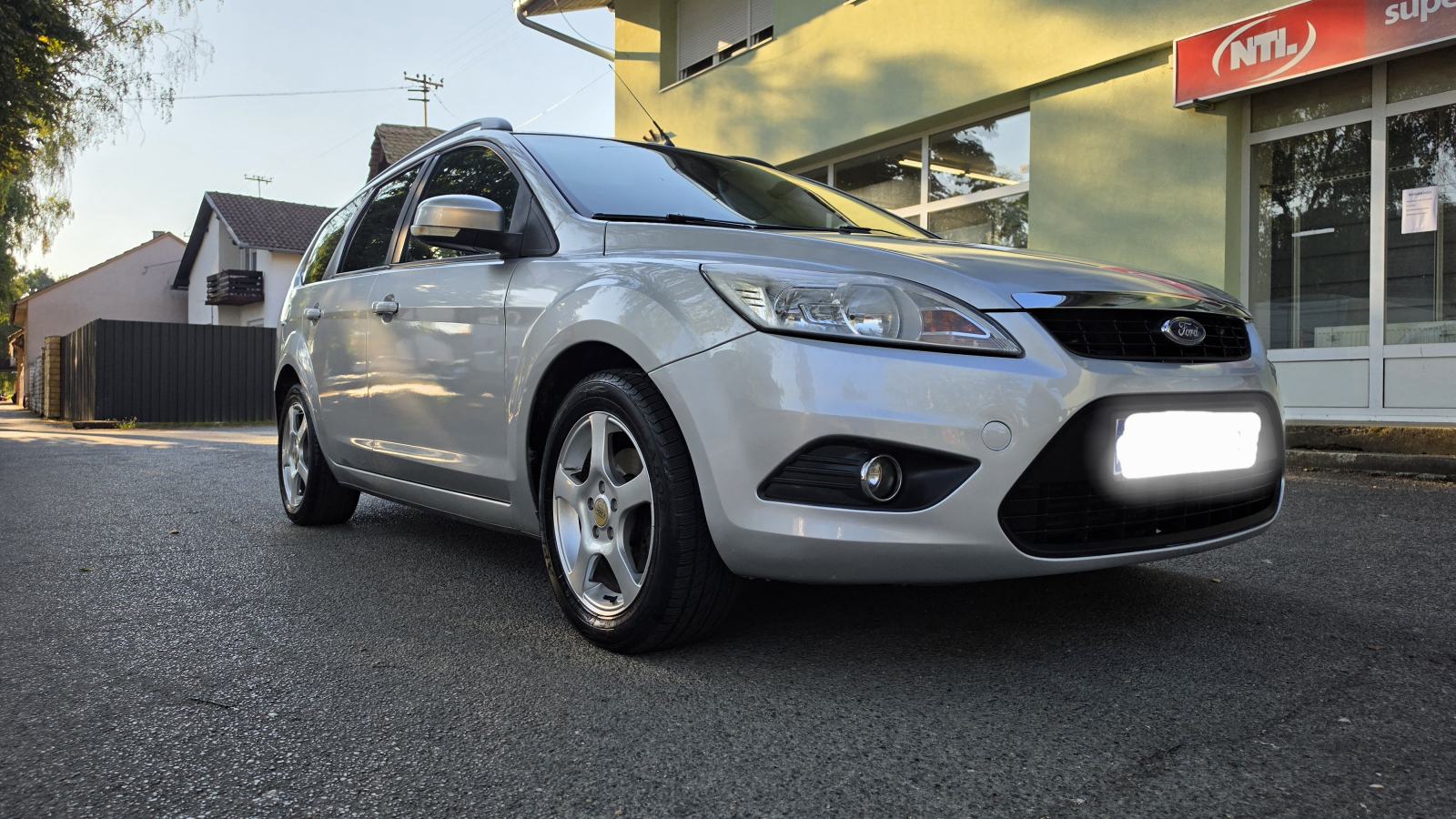 Ford Focus Karavan 1.6 TDCI KAO NOV--MOGUĆA ZAMJENA, fotografija 10