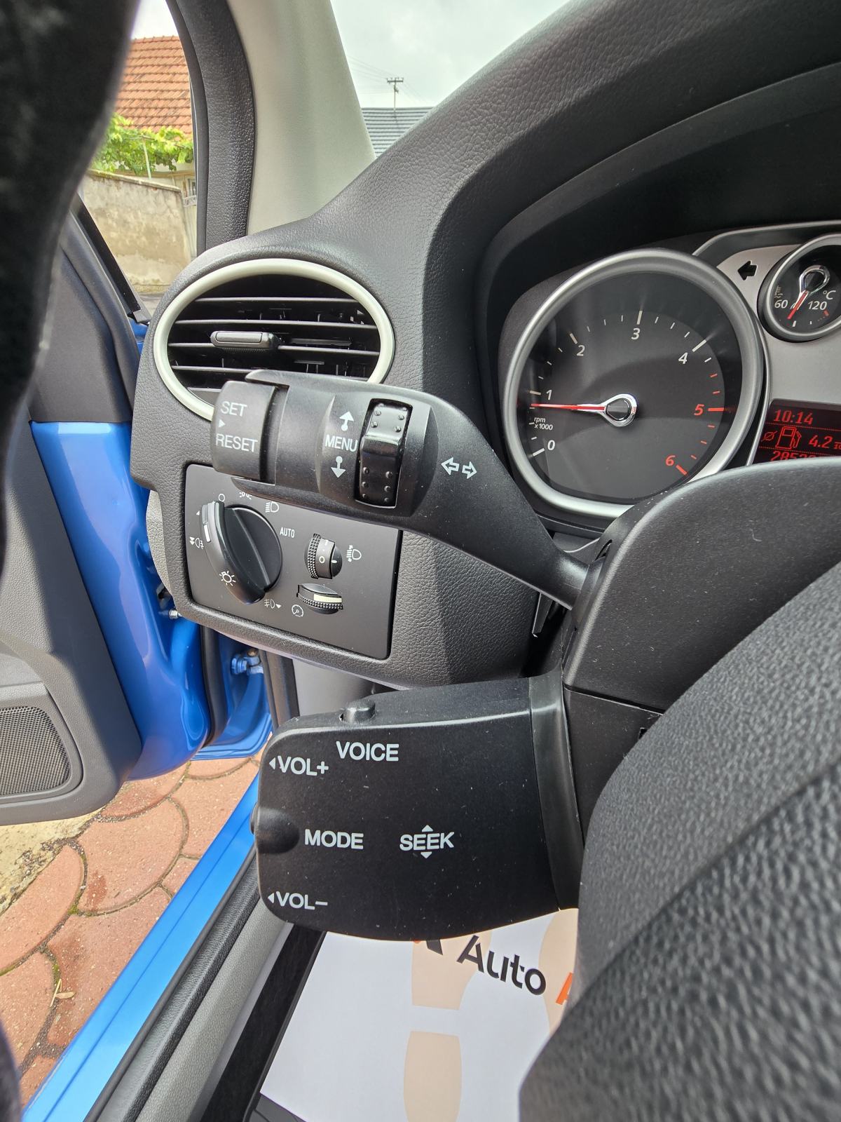 Ford Focus Karavan 1,6 TDCi, KLIMA, PDC, TEMPOMAT, ALU..., fotografija 17