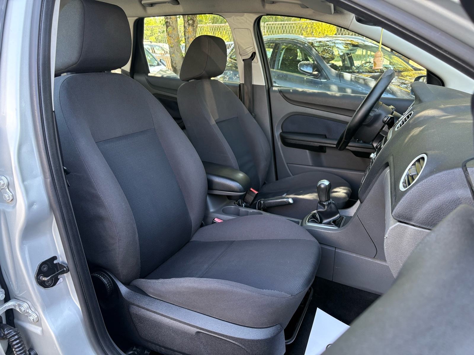 Ford Focus Karavan 1,6 TDCi REG:07/2027 - KLIMA - AUTOKREDIT, fotografija 17