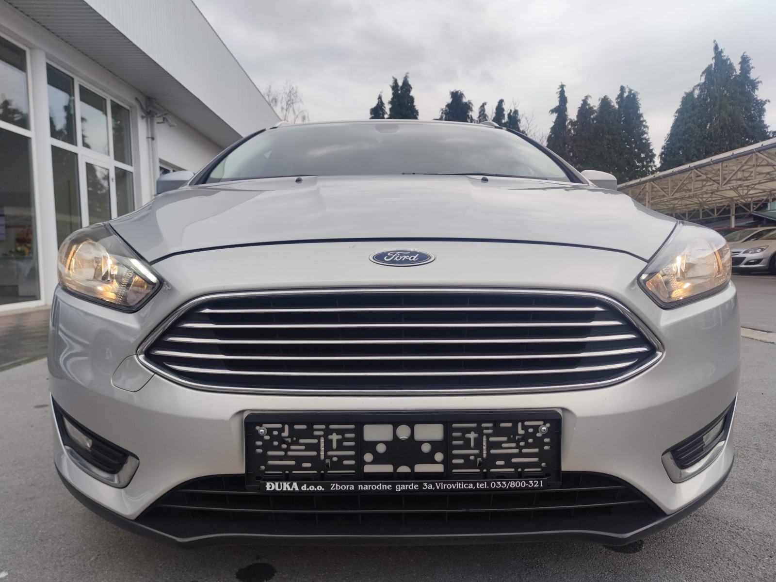 Ford Focus Karavan 1.6 TDCI 6 BRZINA TEMPOMAT PARK PILOT KROM BLUETOOT, fotografija 4