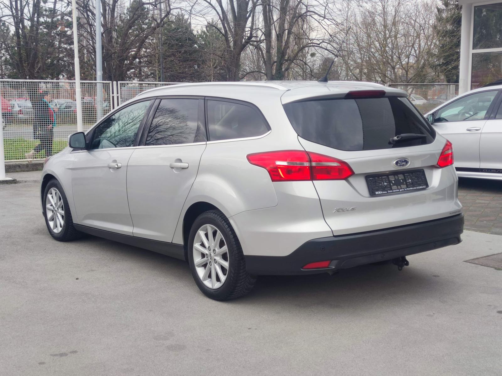 Ford Focus Karavan 1.6 TDCI 6 BRZINA TEMPOMAT PARK PILOT KROM BLUETOOT, fotografija 8