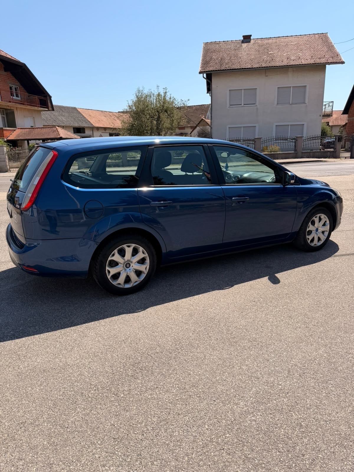 Ford Focus Karavan 1,8 TDCI AUTO KAO NOV, fotografija 3