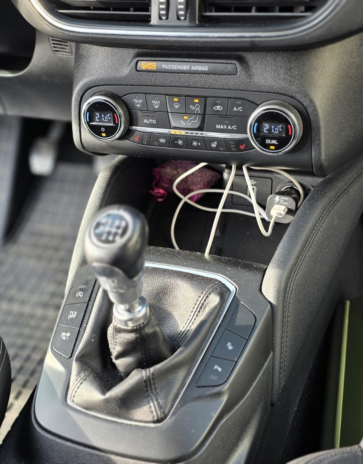 FORD FOCUS KARAVAN Diesel 2.0 EB TITANIUM,FUL OPREMA*RIJEKA *, fotografija 8