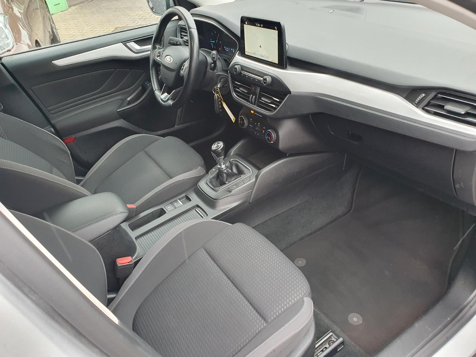 Ford Focus Karavan 2.0 EcoBlue 150KS SPORT SIC. B&O LED NAV APPLE KUKA, fotografija 13
