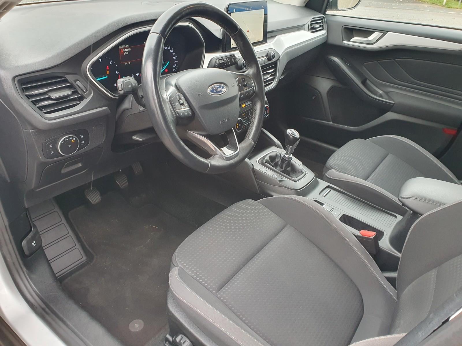 Ford Focus Karavan 2.0 EcoBlue 150KS SPORT SIC. B&O LED NAV APPLE KUKA, fotografija 7