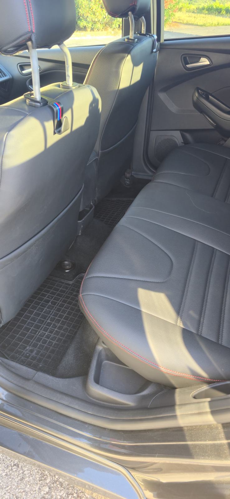 Ford Focus SW, 2.0d,autom., STline, vel.ser.,zamjena skuter, fotografija 17