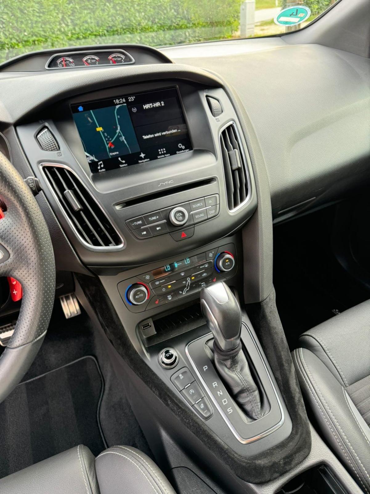 Ford Focus ST 2.0 tdci PERFORMANCE, fotografija 14