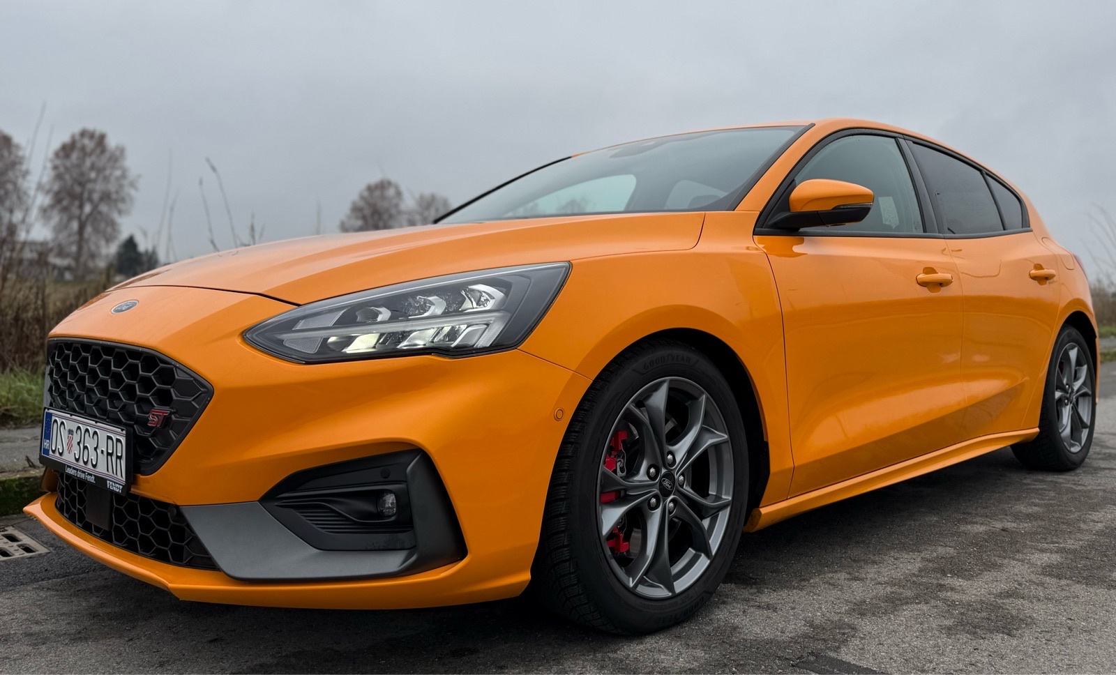 Ford Focus ST 2.0d Ecoblue 190ks, pogled izvana - slika 1