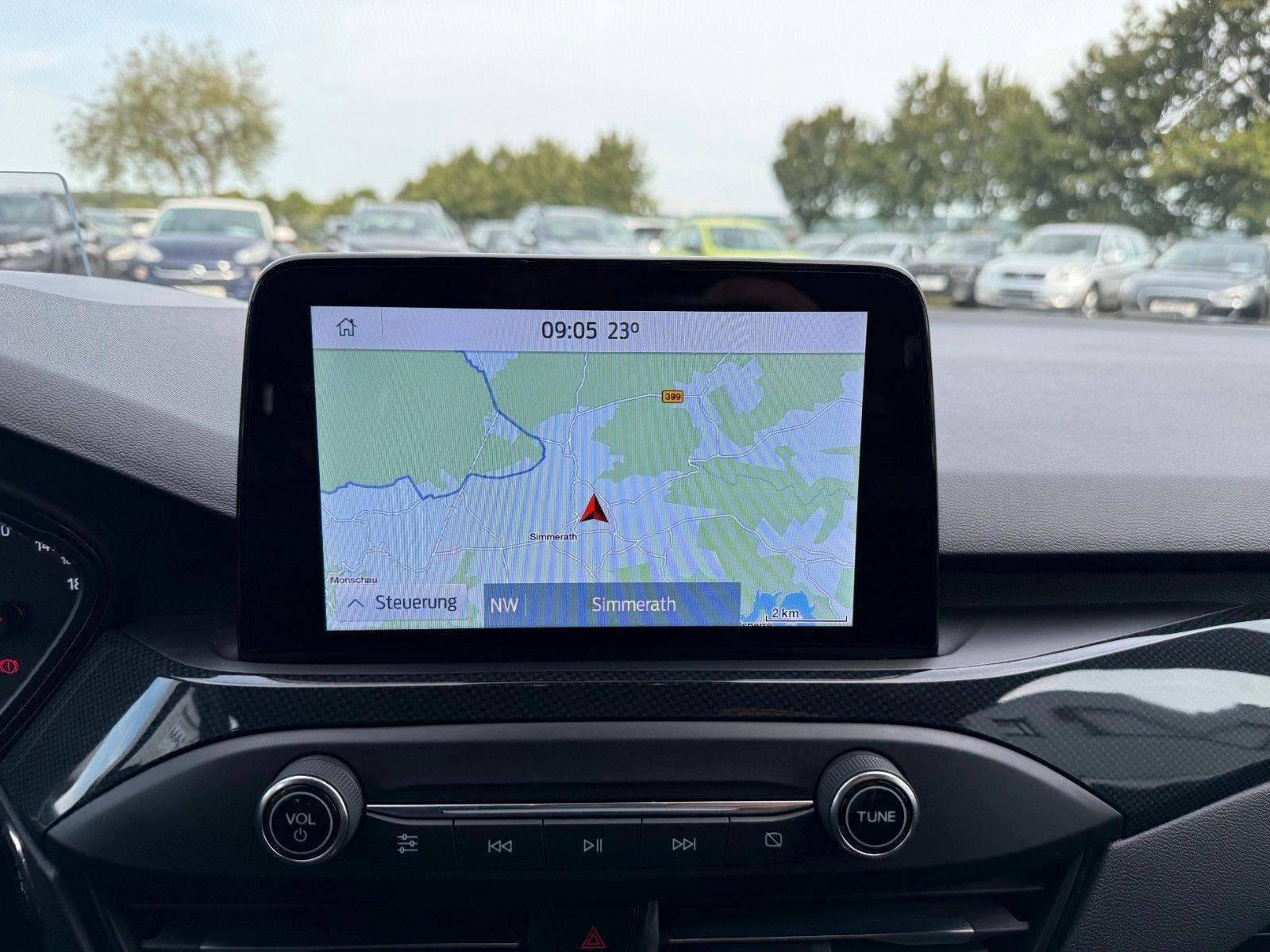 Ford Focus ST 2.3 EcoBoost 280KS B&O HUD KAMERA ACC APPLE ANDROID, fotografija 12